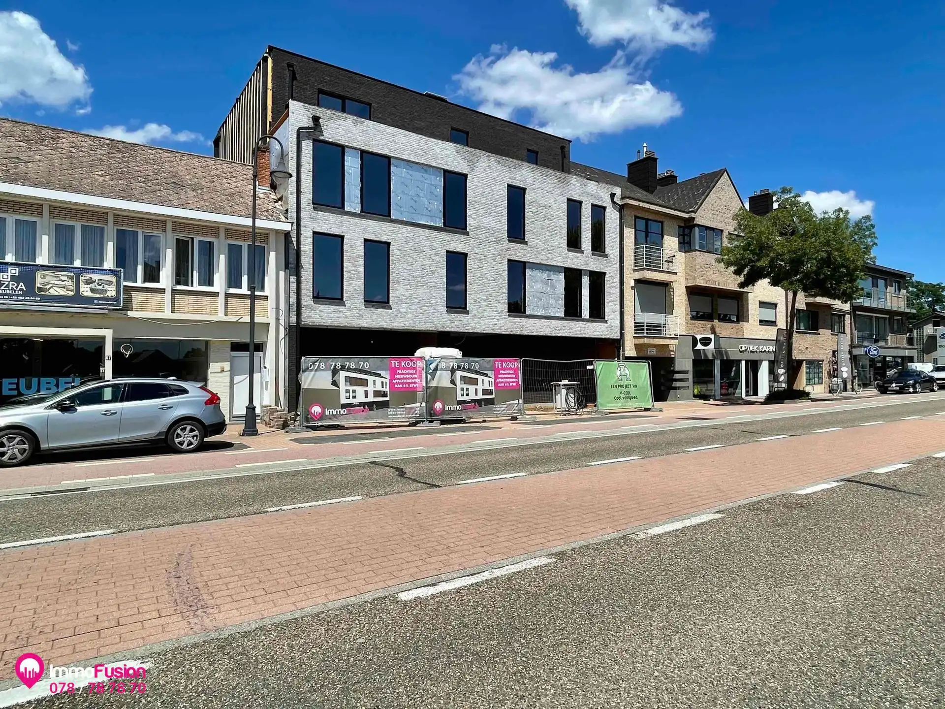 Uitzonderlijke handelsruimte van circa 460 m² met parking! foto 3