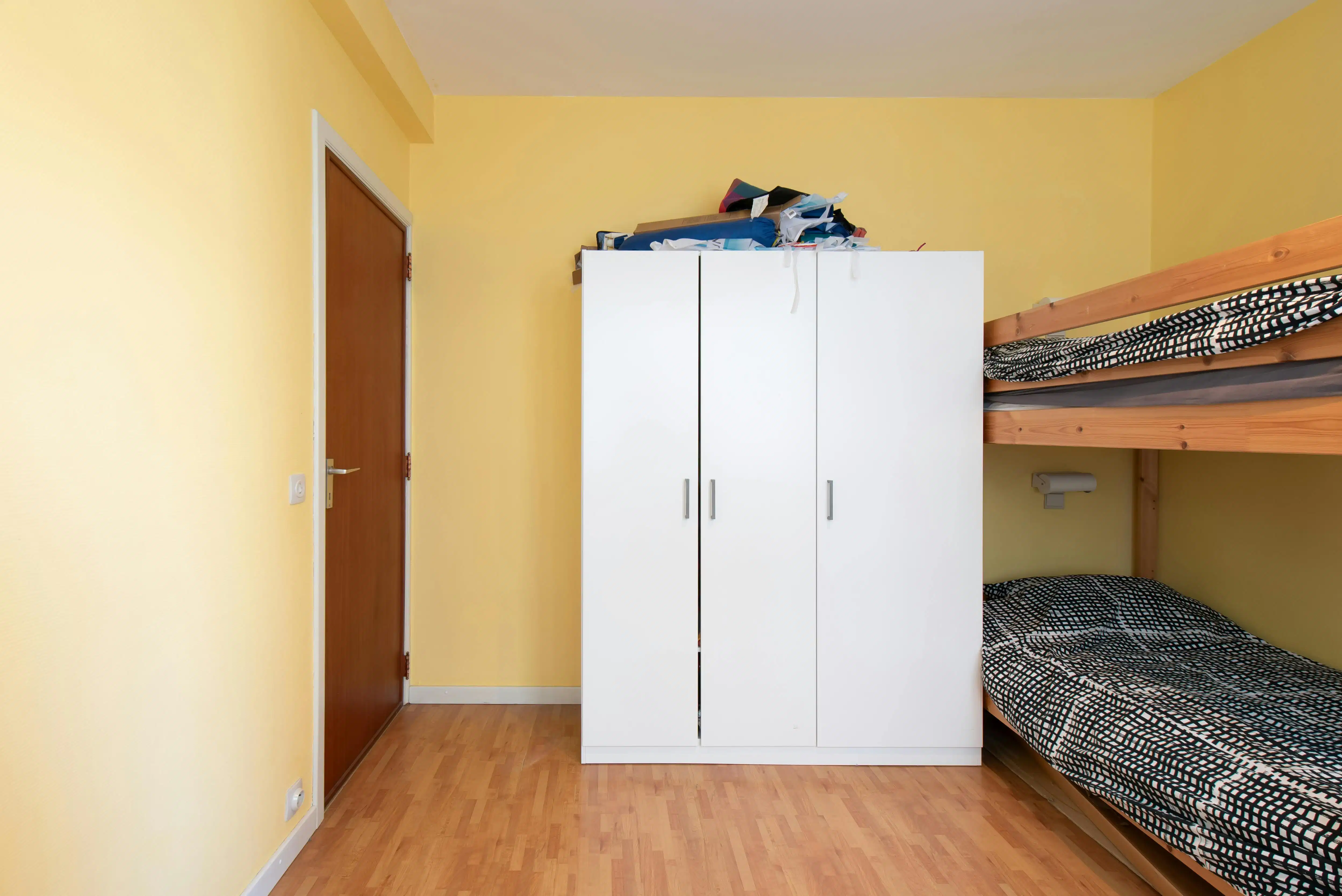 Appartement te koop te centrum Oostende vlakbij zee foto 15