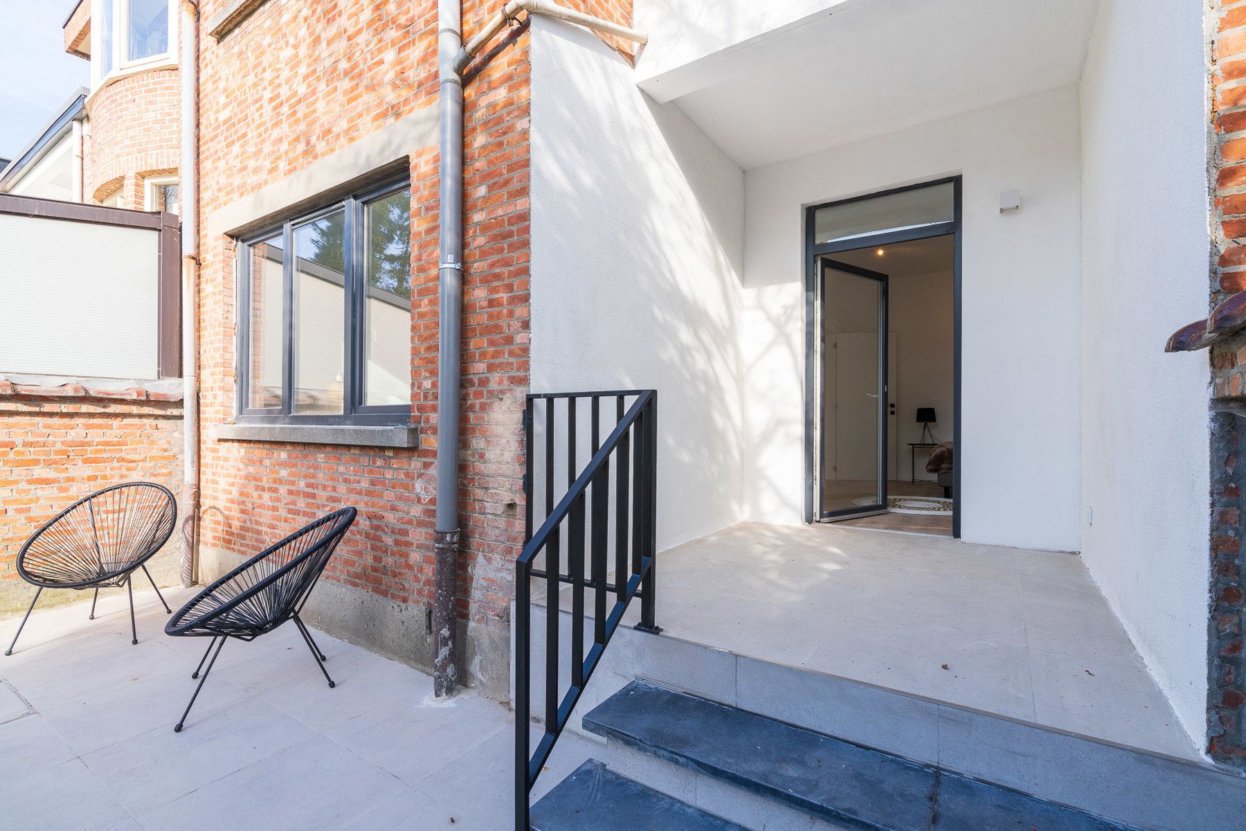 Wilrijk - Recent gerenov. 2 slpk gelijkvloers app. met tuin  foto 17