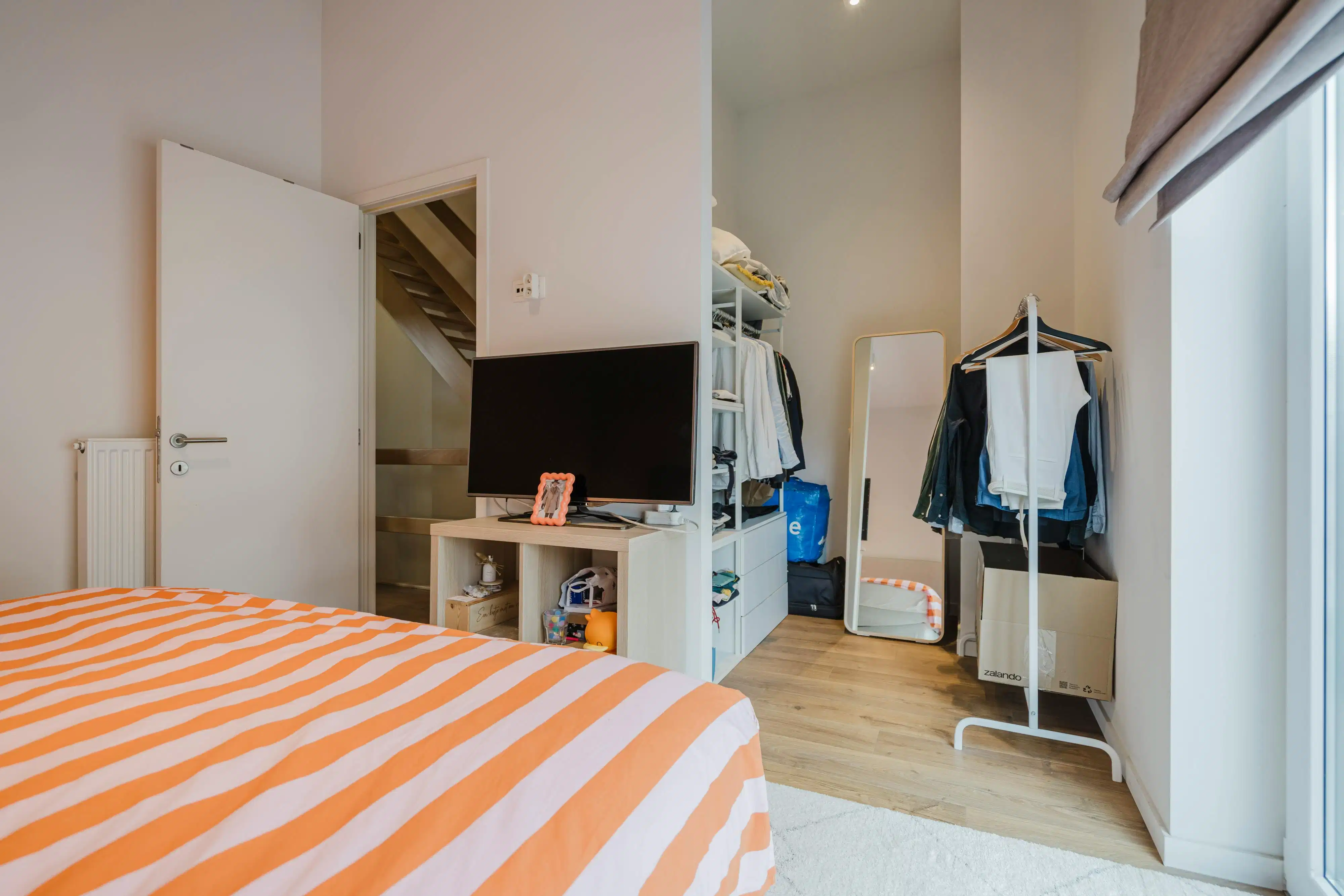 Recent huis met 4 slaapkamers en parking te koop in Kortrijk foto 9