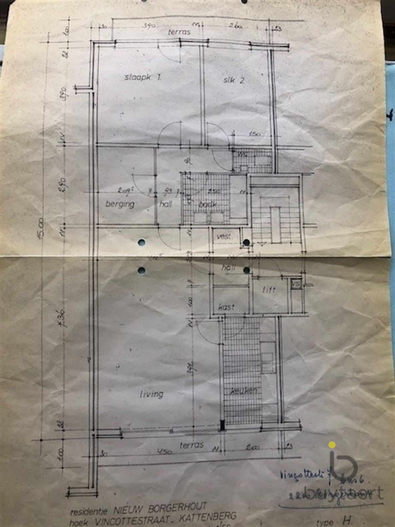 Gerenoveerd twee slaapkamer appartement met prachtig zicht en terrassen! foto 18