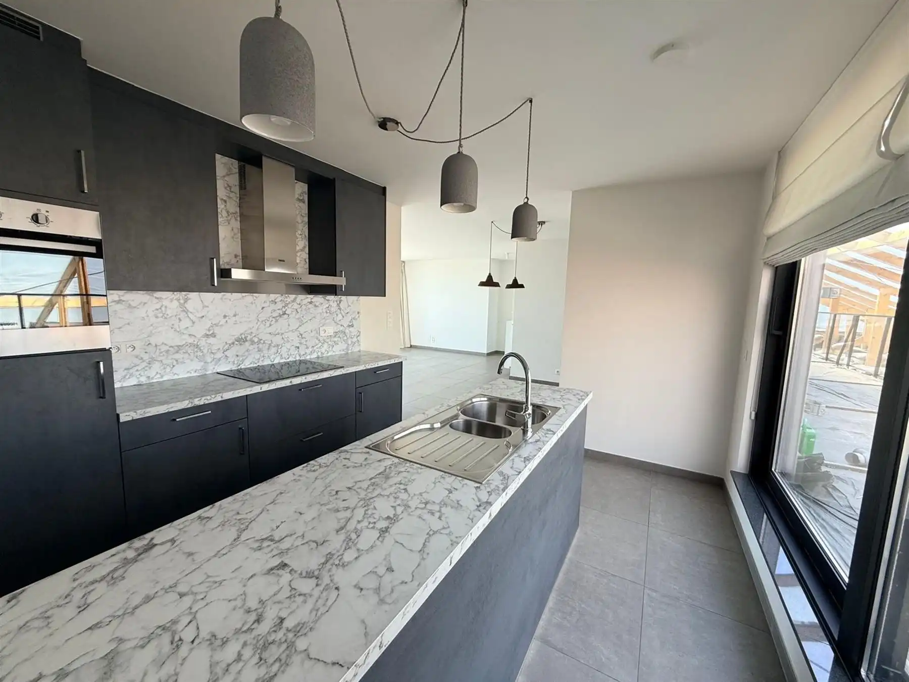 INSTAPKLAAR APPARTEMENT INCLUSIEF ONDERGRONDSE STAANPLAATS foto 8