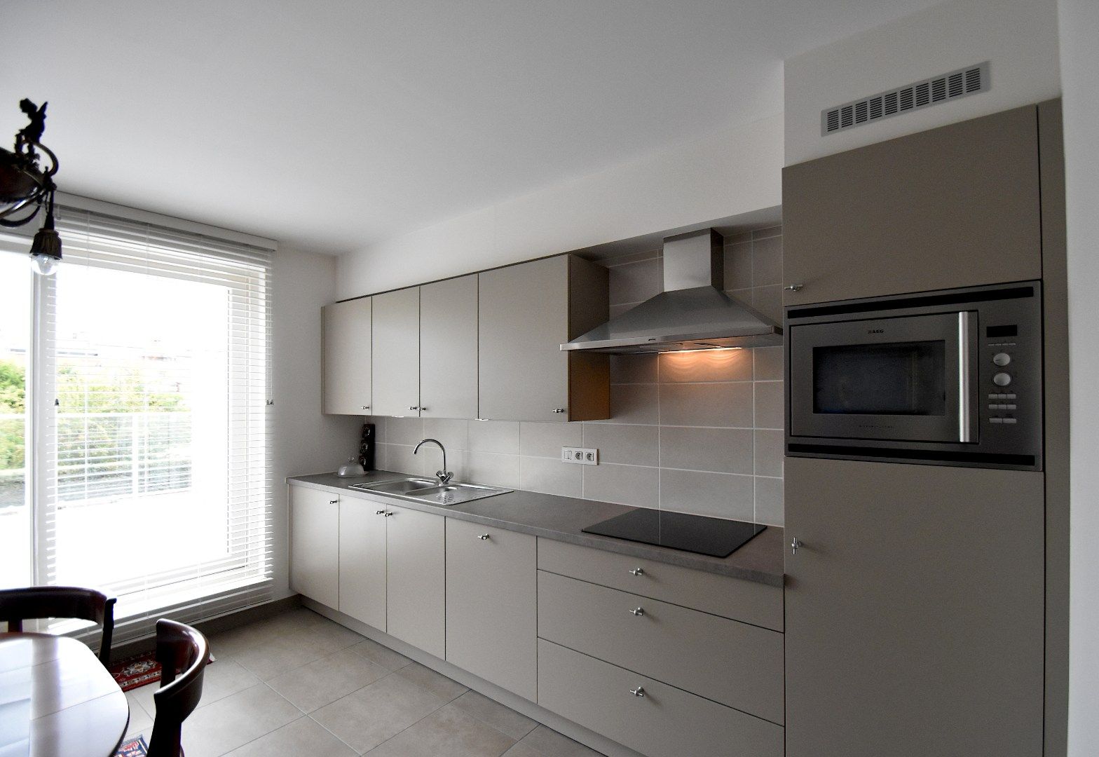 Zonnig & instapklaar duplex appartement in hartje De Haan foto 7