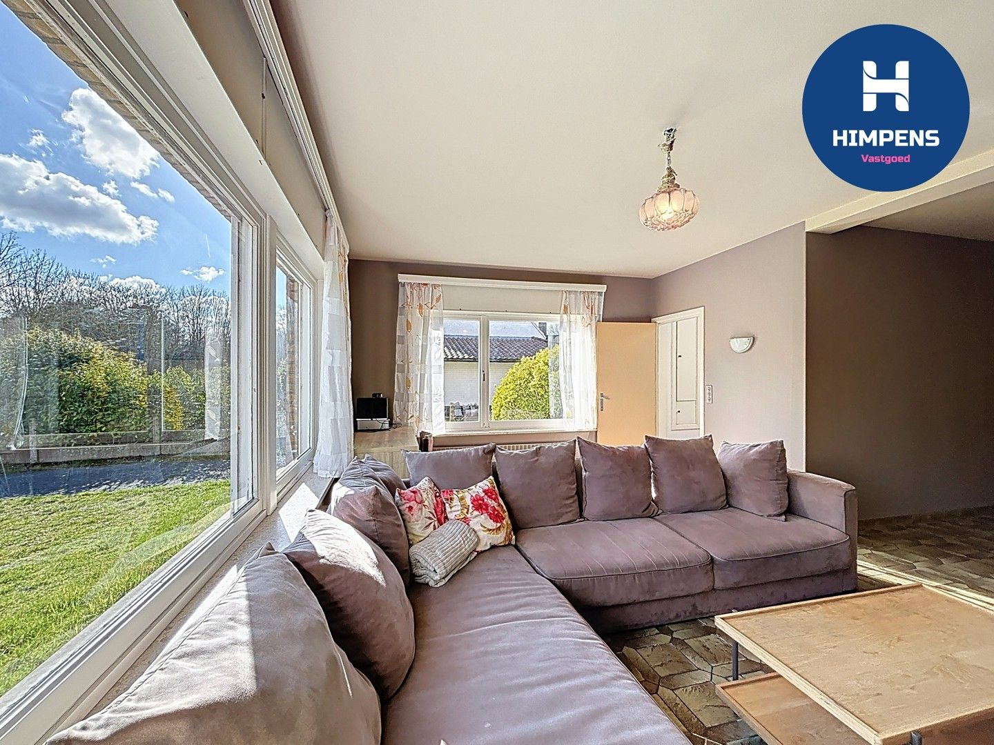 Charmante Woning met Potentieel in Sint-Idesbald – 625m², Lichtrijke Tuin & 3 Slaapkamers foto 5