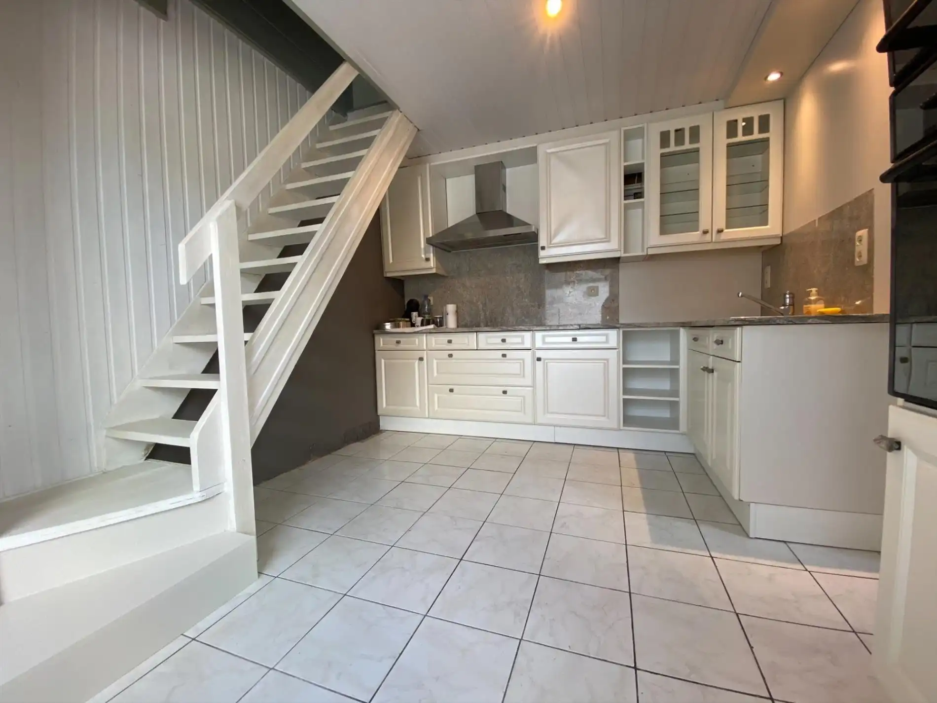 Woning met 2 slaapkamers en terras te Snaaskerke foto {{pictureIndex}}