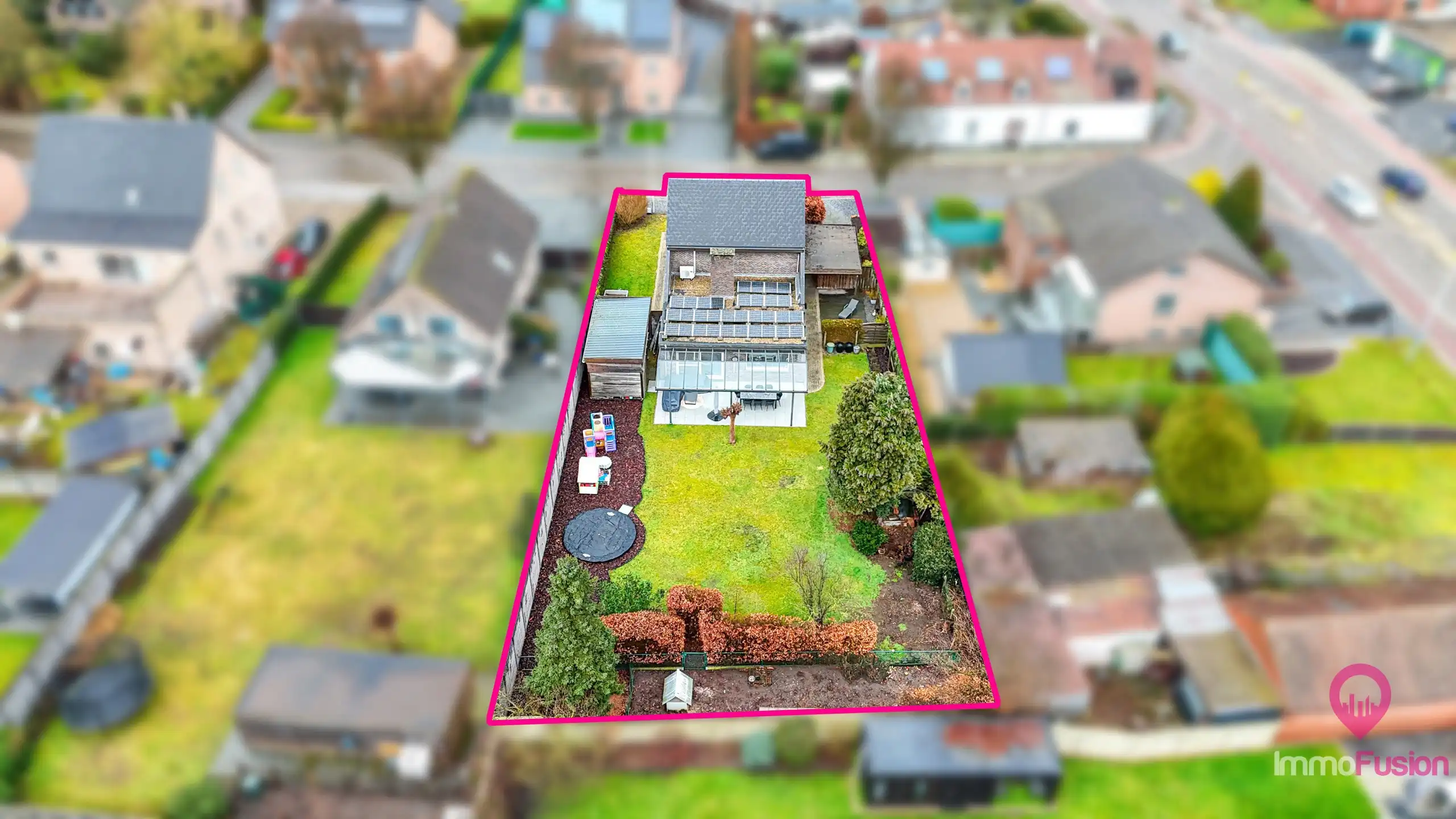 Ruime instapklare open bebouwing met 2 badkamers op 9a grond foto 52