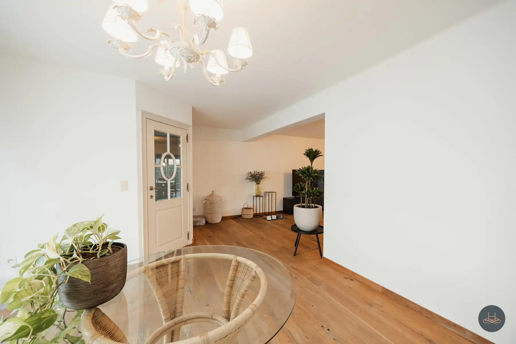 Leuke en ruime woning in centrum Tremelo foto 6