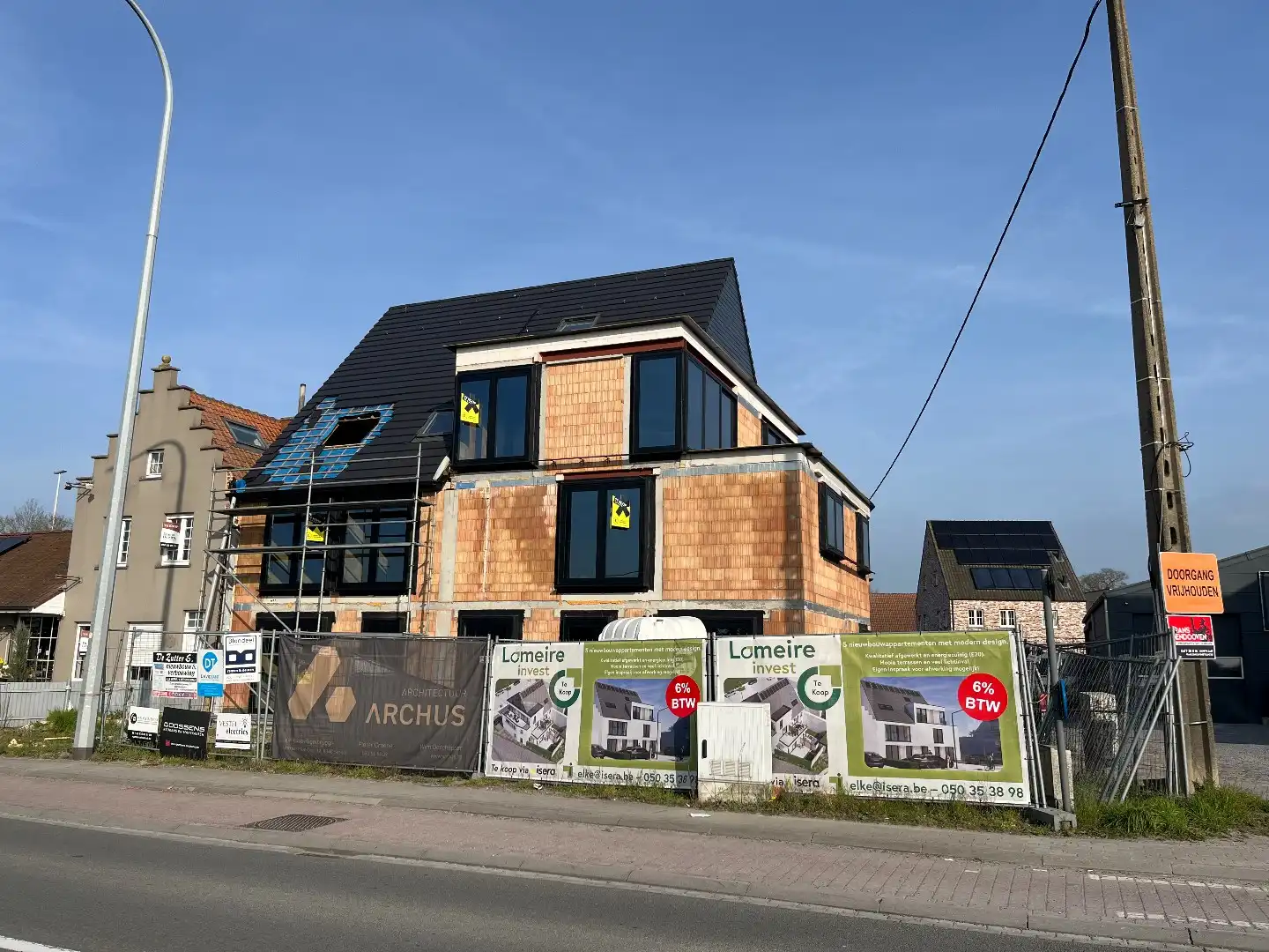 RESIDENTIE KALSEIDE TE OOSTKAMP - KOOP AAN 6% BTW! foto {{pictureIndex}}