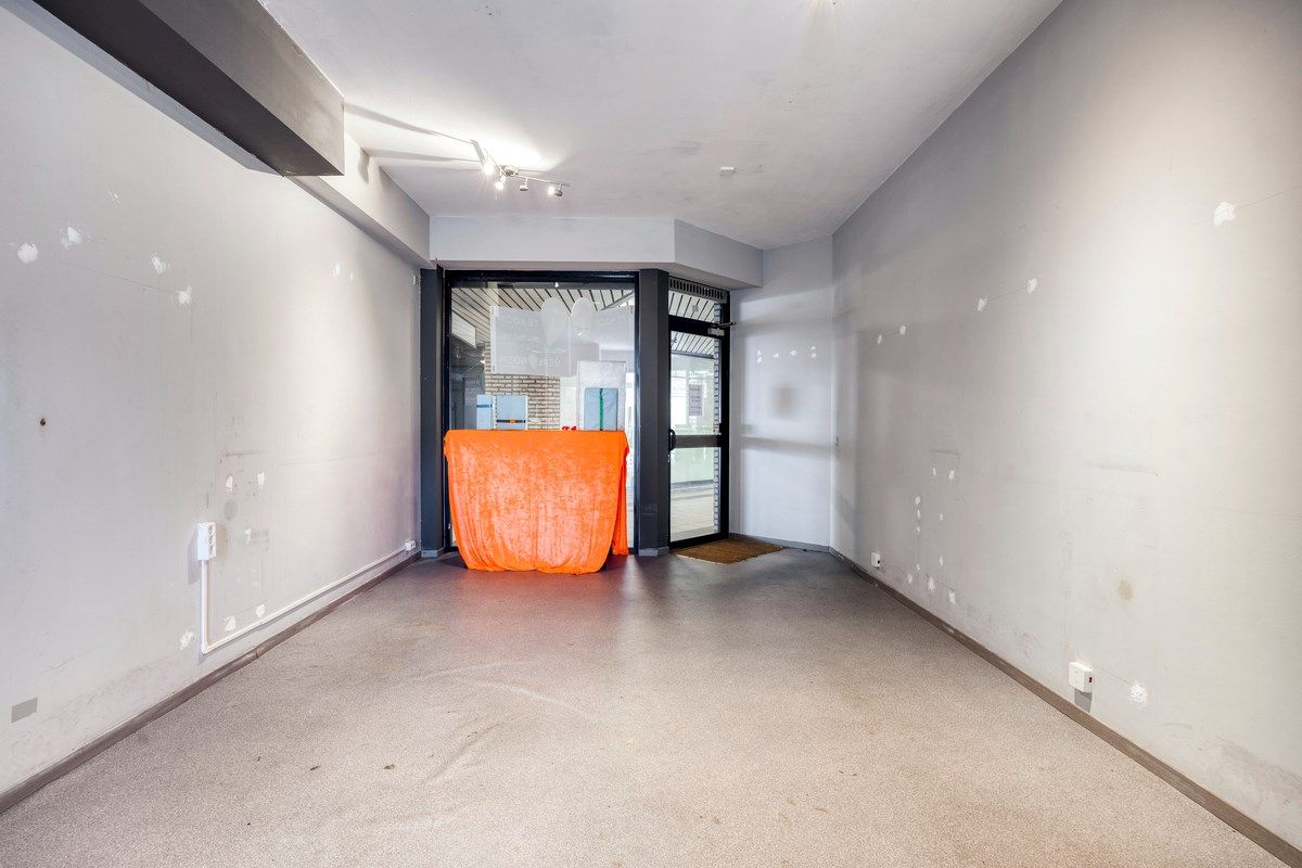 Gunstig gelegen handelsruimte van 37 m² in gallerij "Laarcenter". foto 4