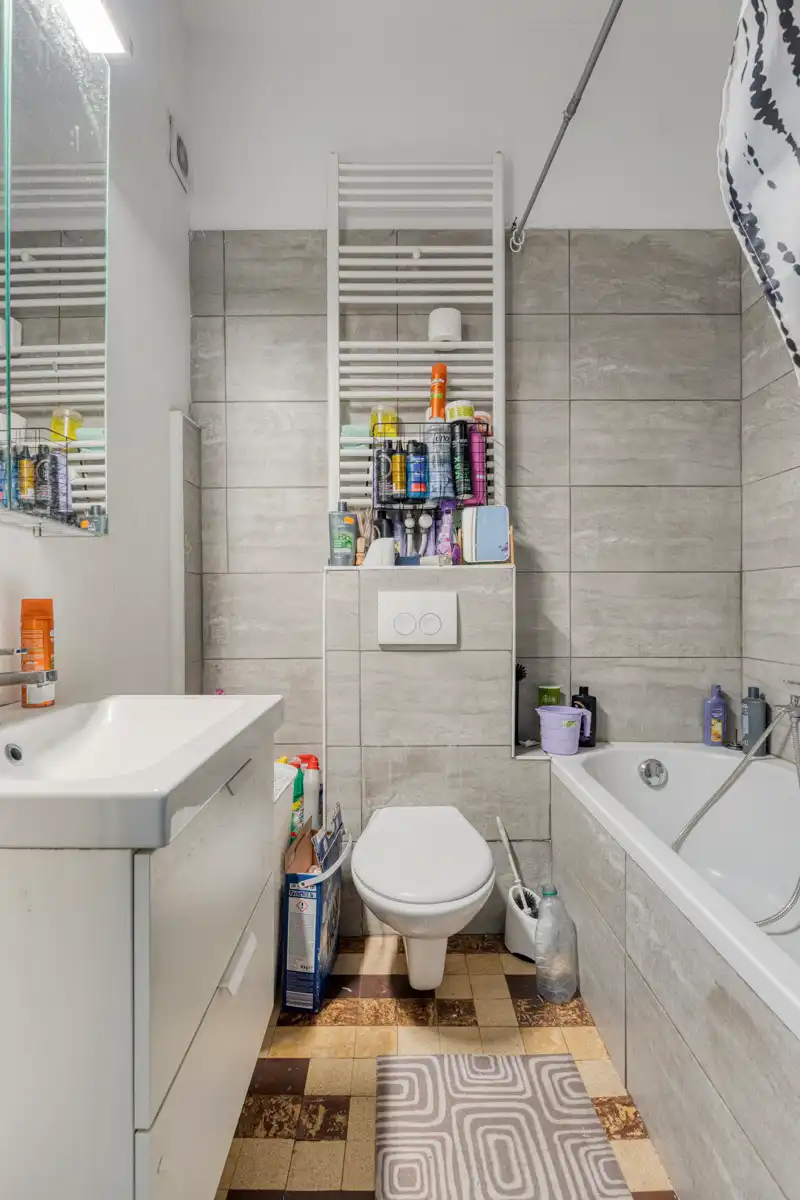 IN OPTIE - Charmant gelijkvloers met tuin en polyvalente kelder. foto 8