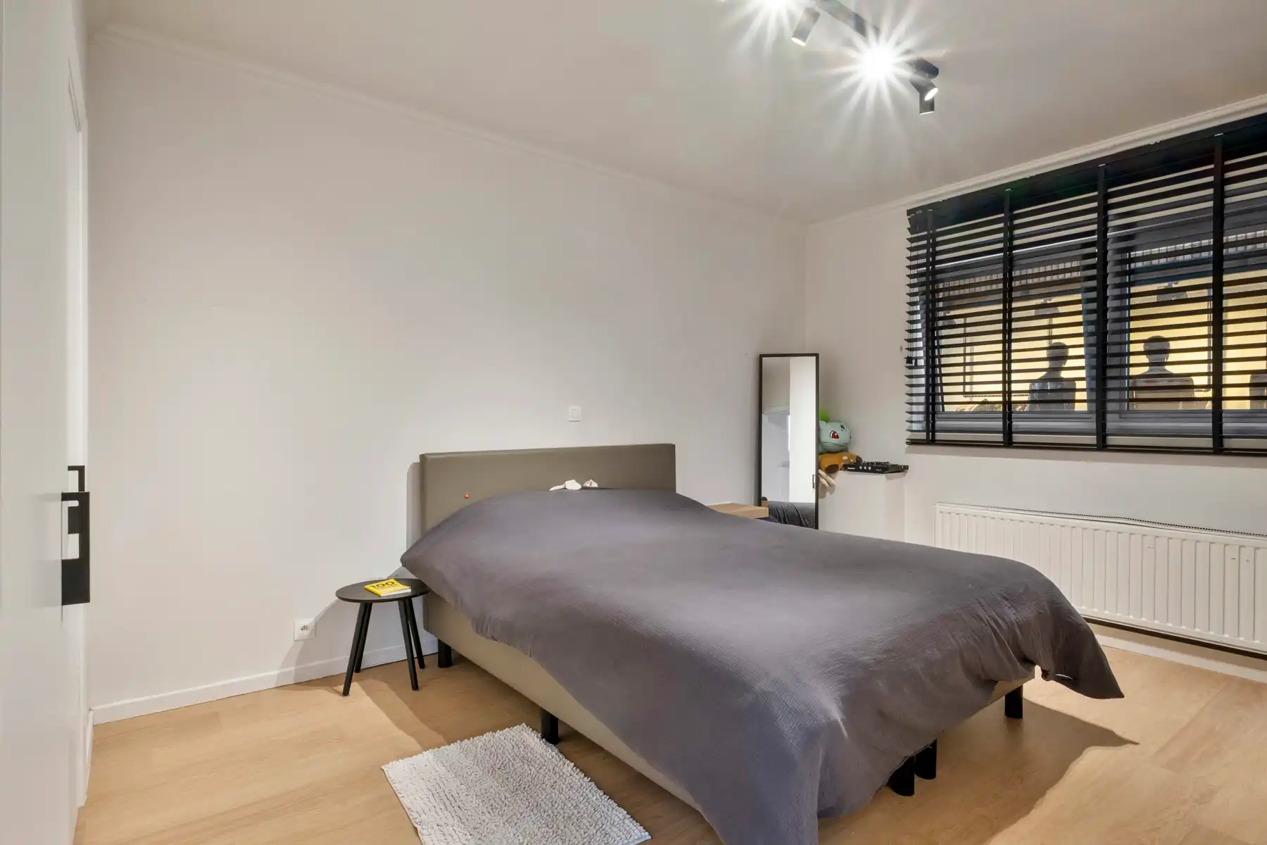 Hedendaagse woning met handelsruimte te Torhout foto 12