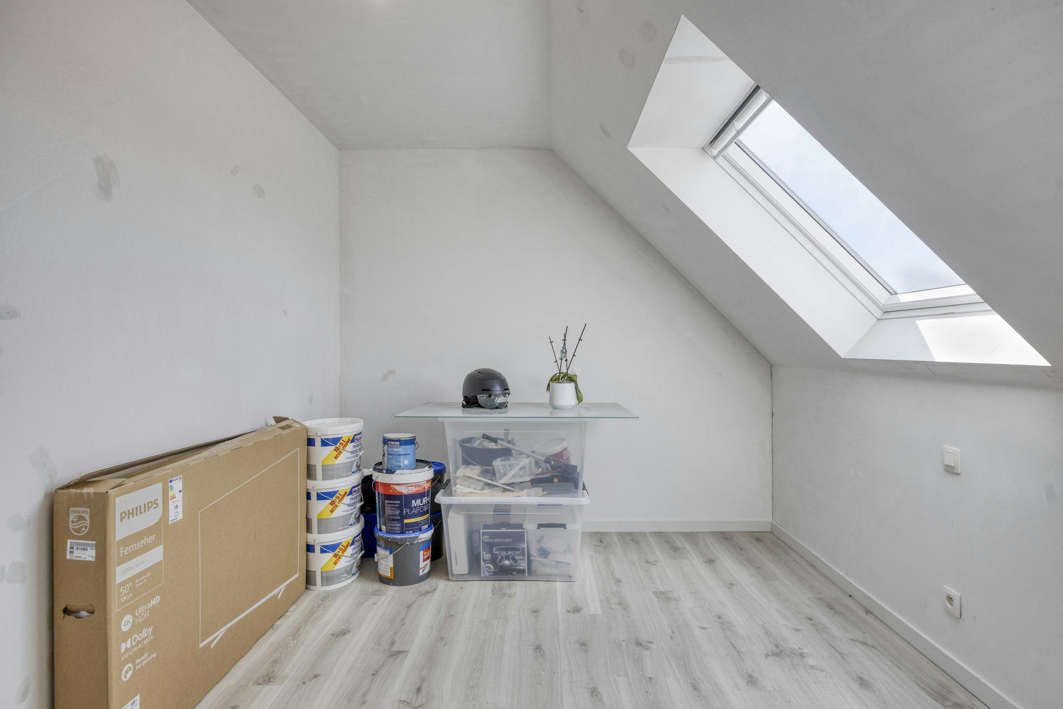 Energiezuinig halfopen huis in rustige straat te Izegem! foto 17