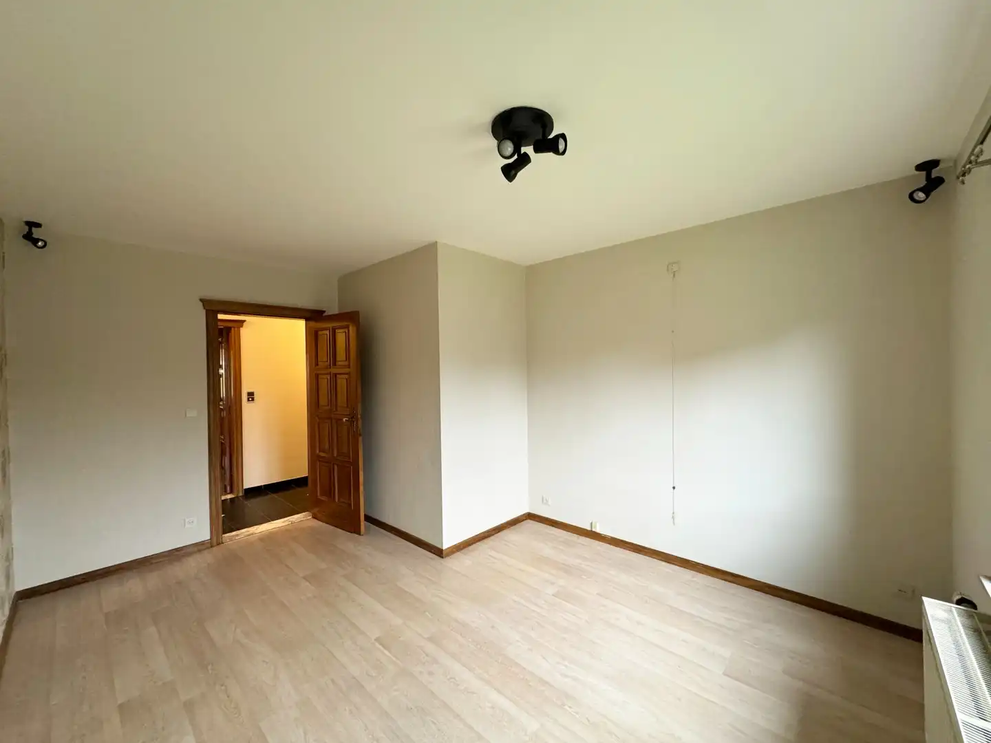 Ruime gezinswoning met drie slaapkamers te Borgloon foto 10
