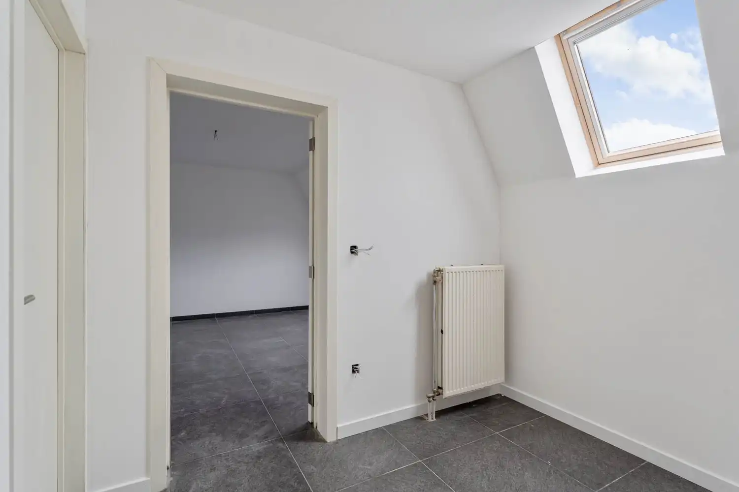 Gunstig gelegen appartement met 2 slaapkamers foto 8