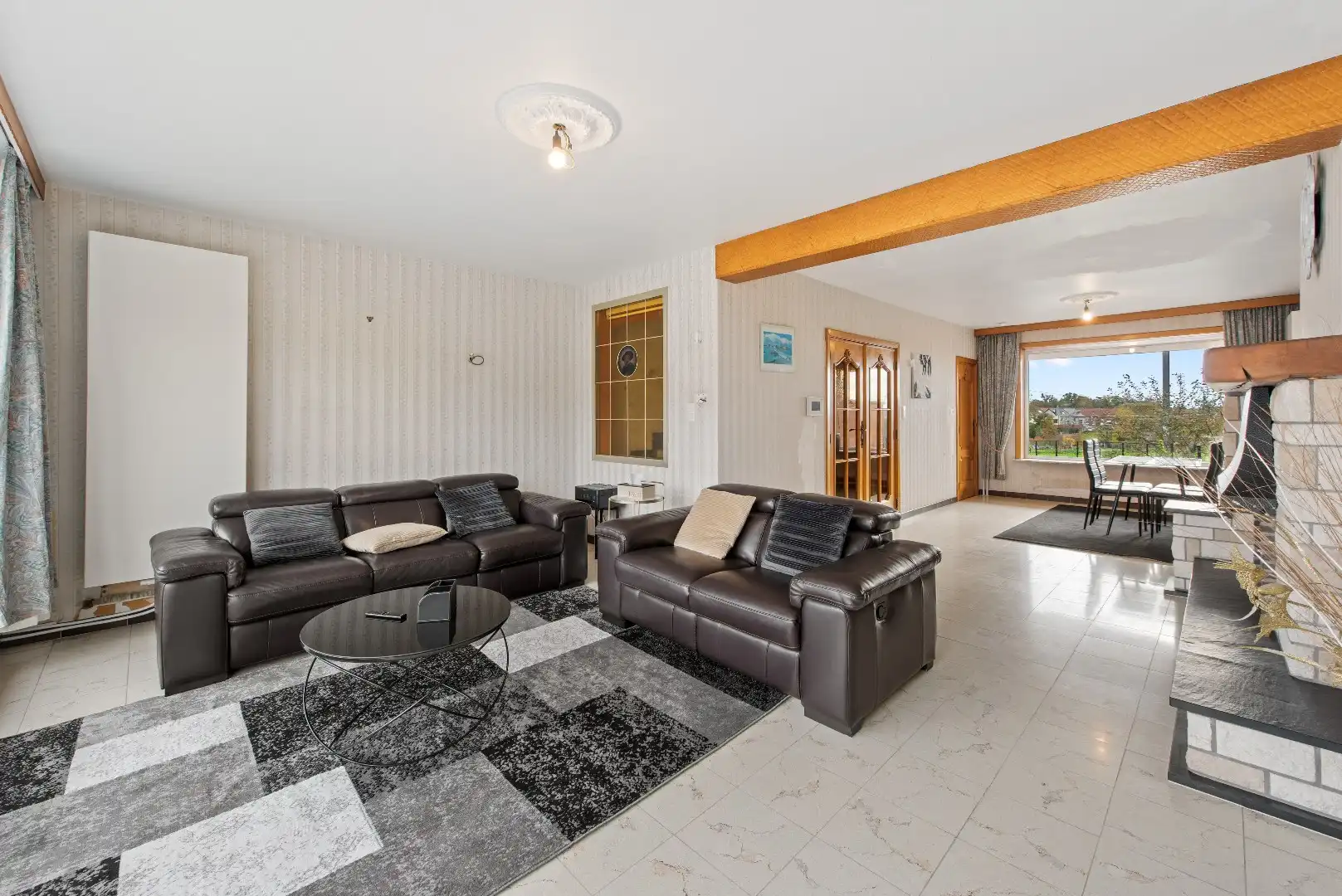 Bel-étage woning in voorstad Tienen foto 12