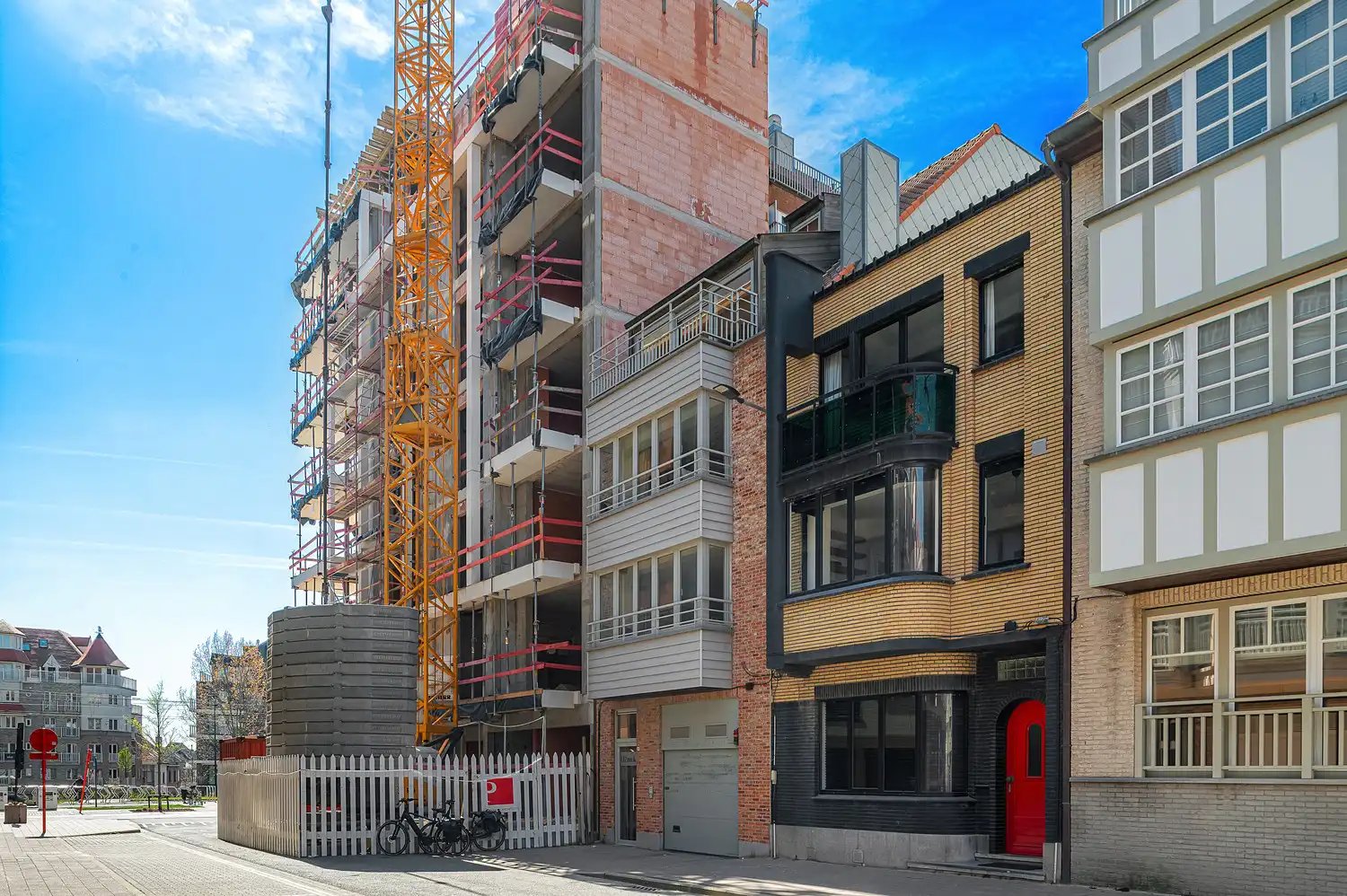 Zonnige duplex met 2 terrassen en zijdelings zeezicht foto 19
