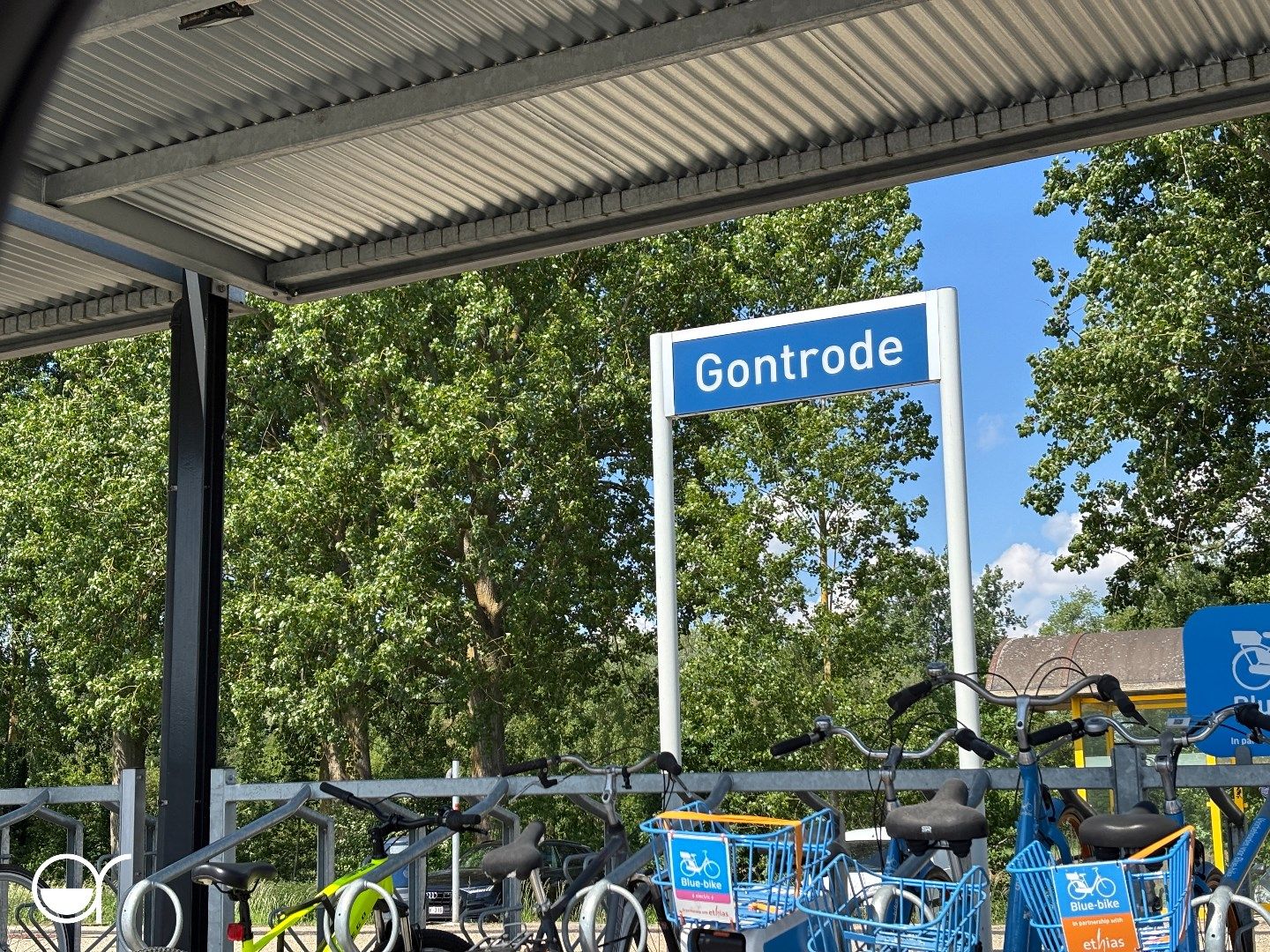 Volledig te renoveren landhuis op 2830m2 foto 28