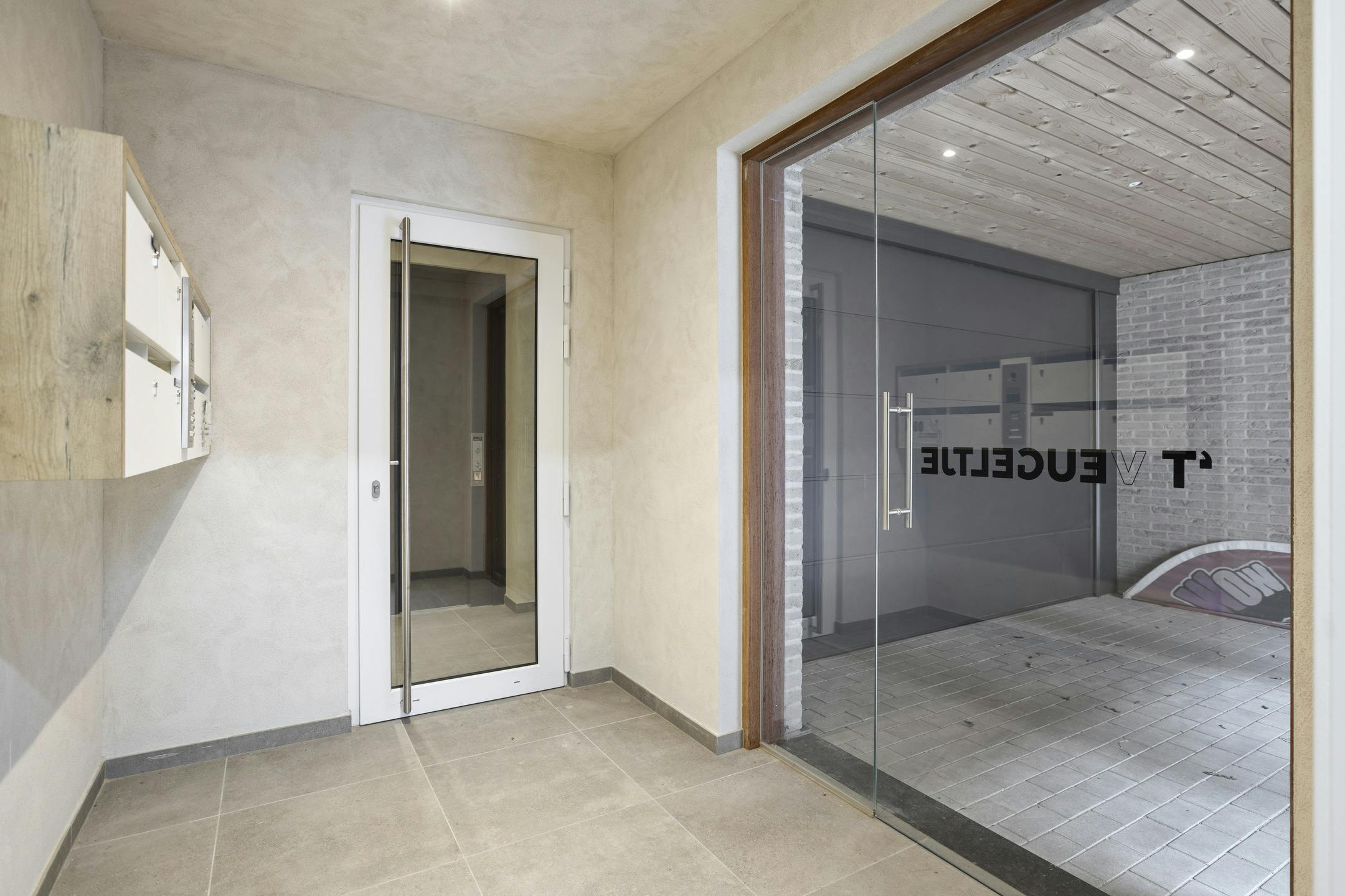 Nieuwbouwappartement te koop in de Ieperstraat in Poperinge foto 26