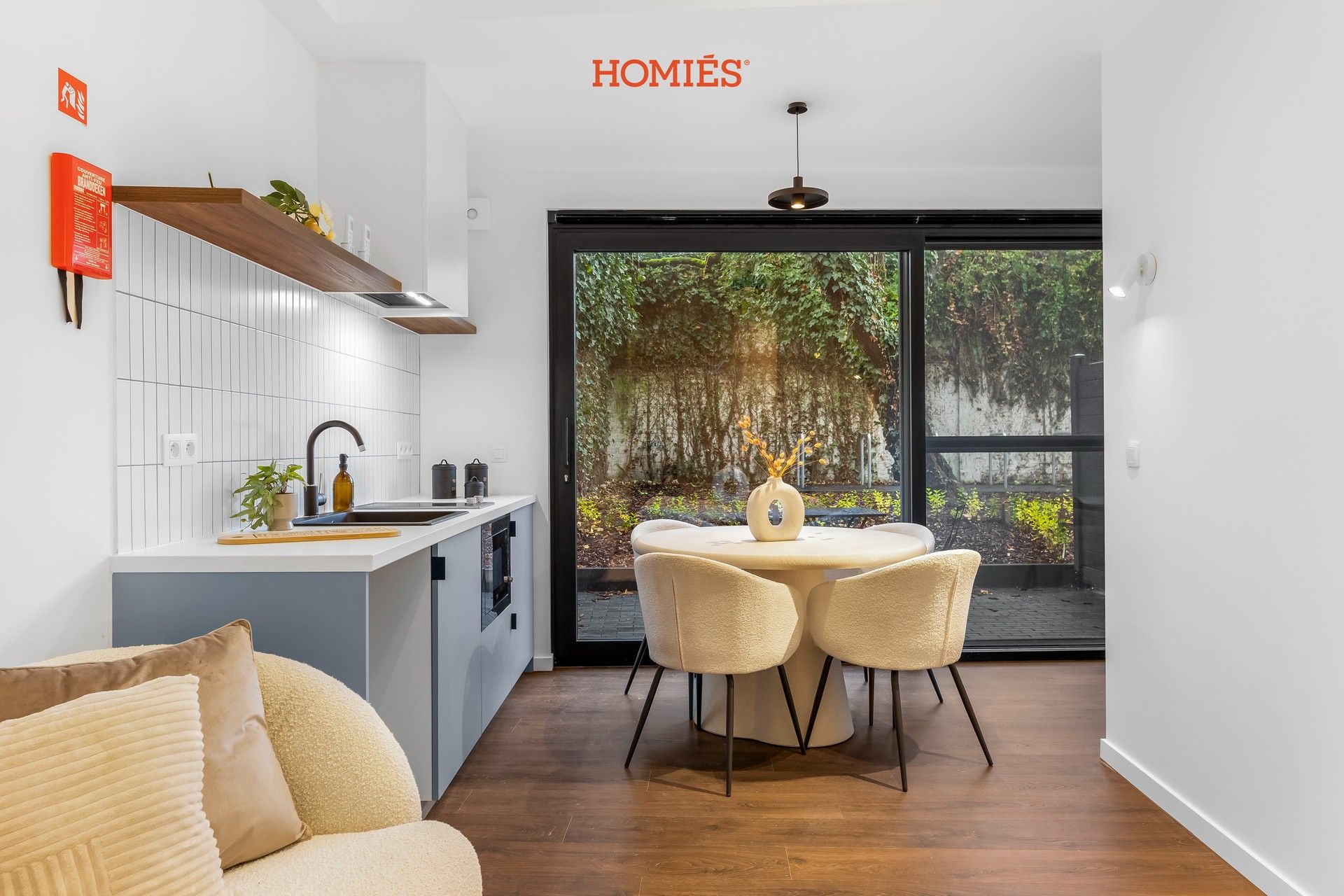 High-end studio (Label A) met privatief terras foto 2