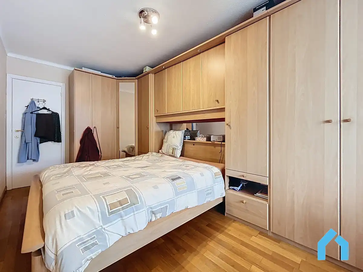 Charmant appartement met ruim terras te koop! foto 14