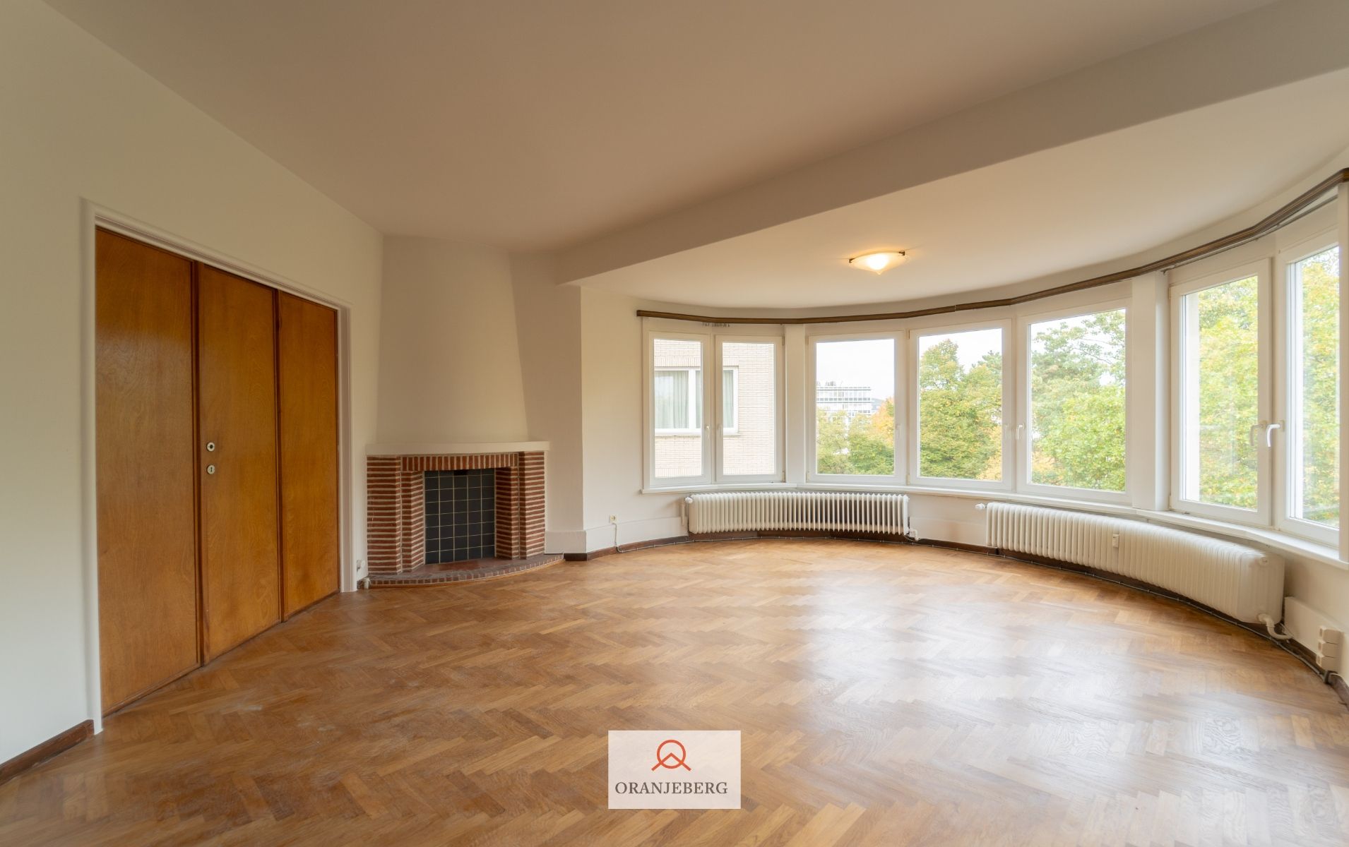 Exclusief en ruim appartement (143  m²)  met zicht op het park foto 10