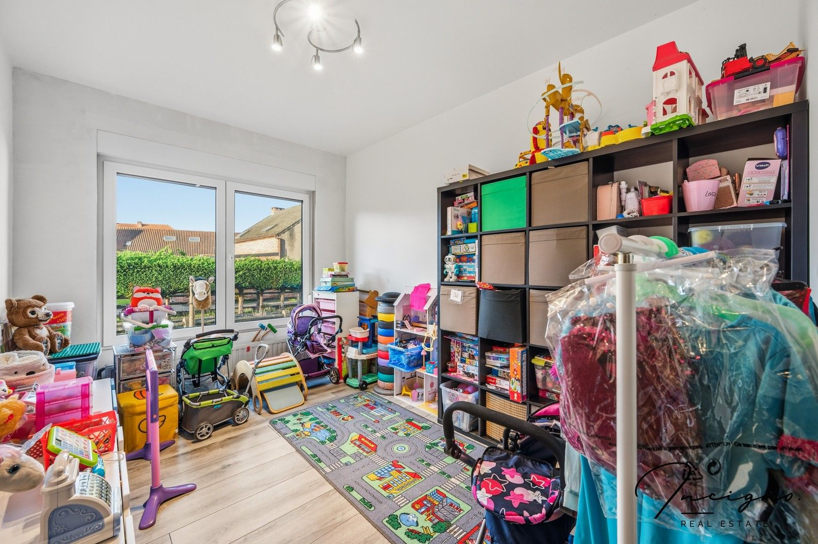 Ruime woning met 6 slaapkamers in hartje Tielt-Winge foto 8