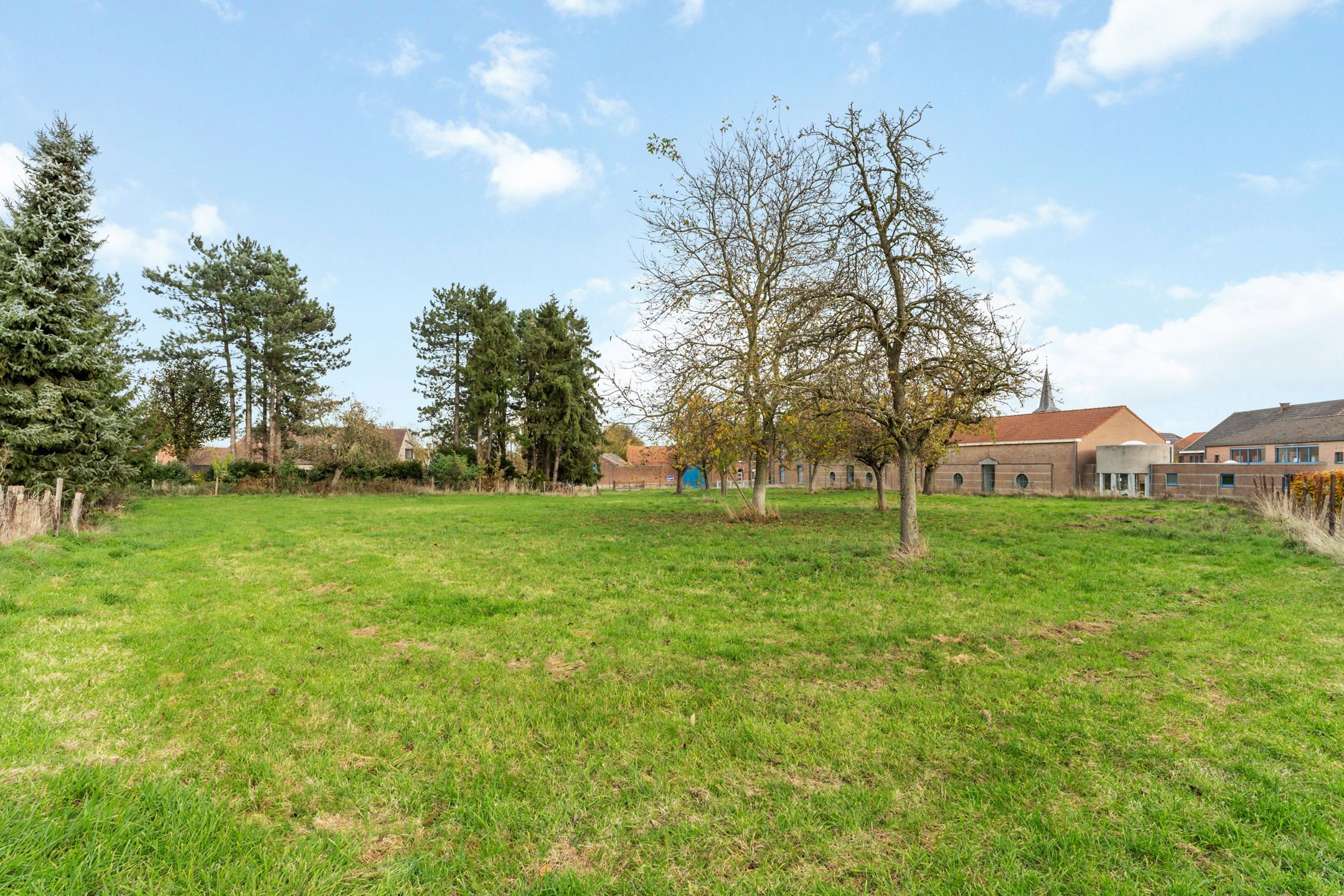 Royaal bouwperceel voor OB van 32a in Millen foto 5