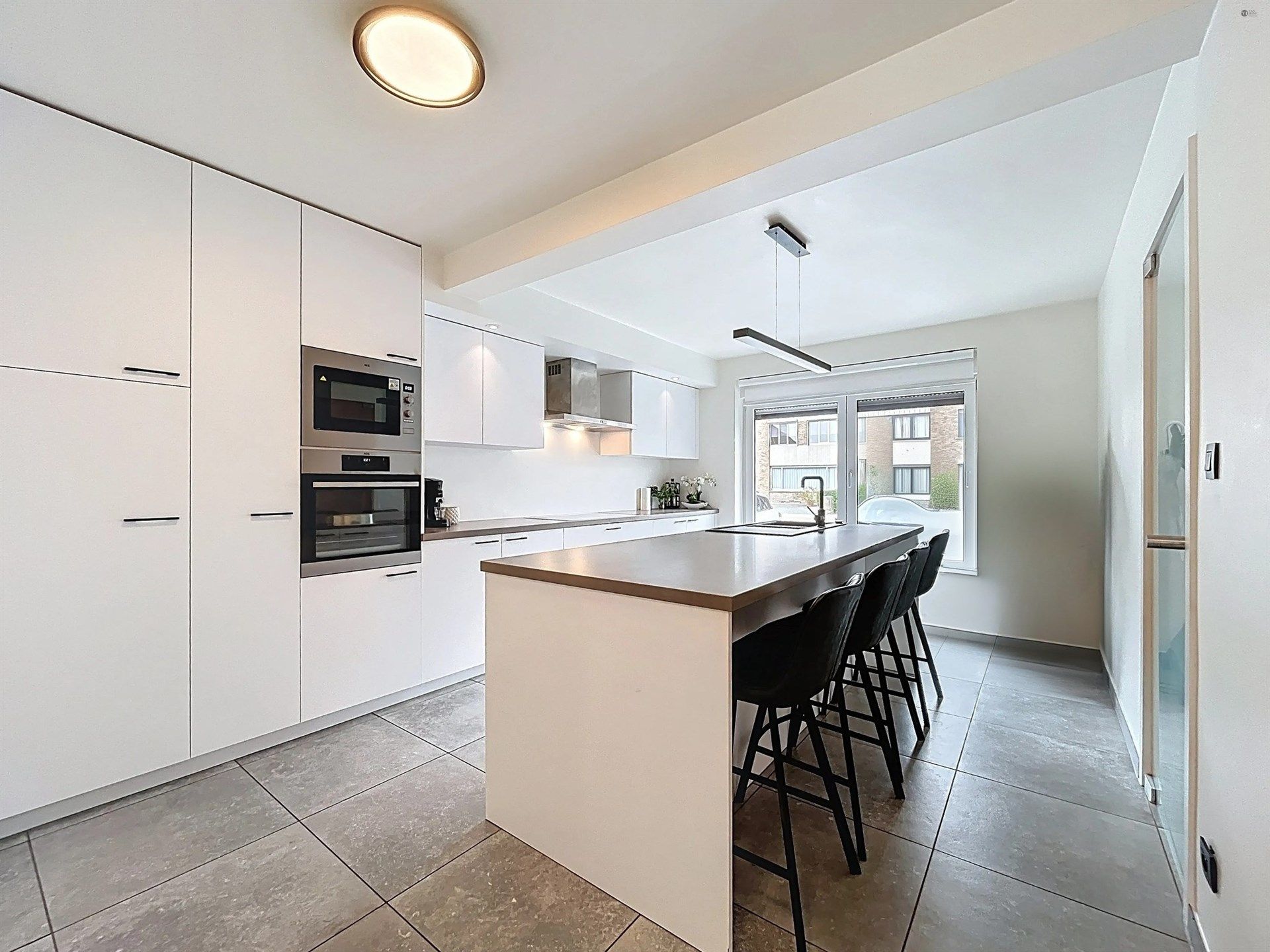 Instapklare energiezuinige woning met 4 slaapkamers in Sint-Gillis-Waas foto 6