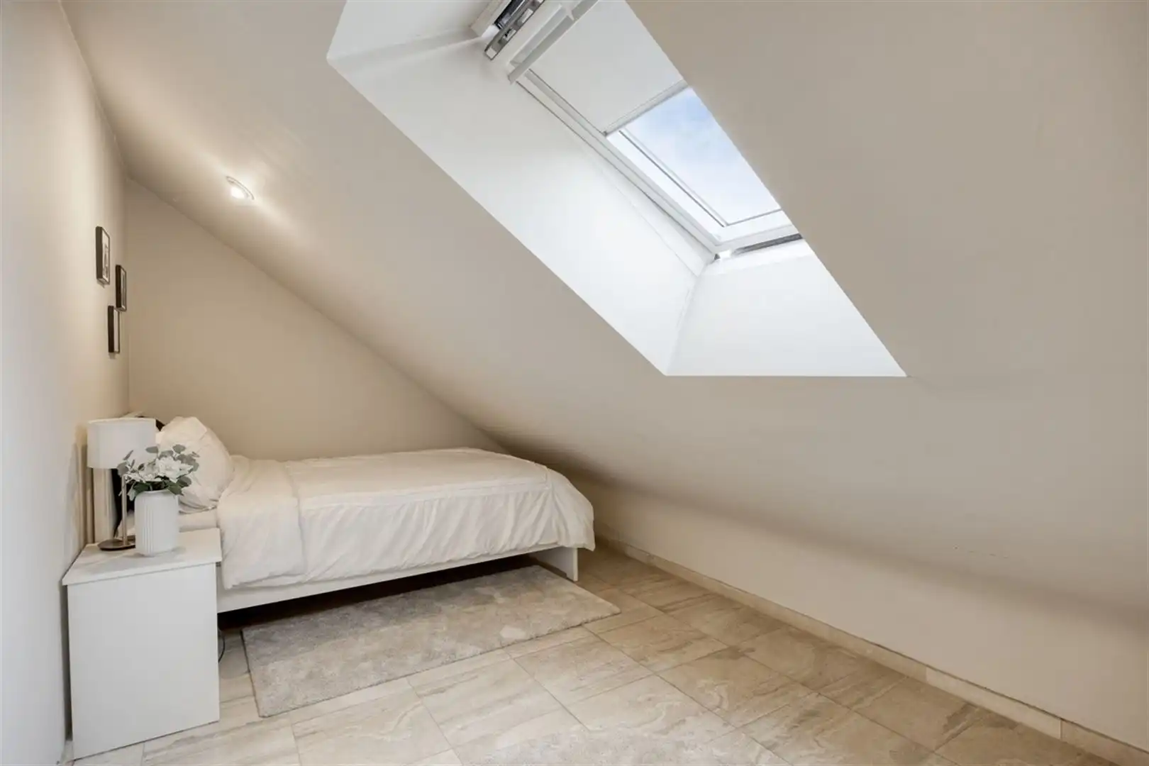 TE KOOP: Handelshuis op toplocatie te Heusden-Zolder! foto 34