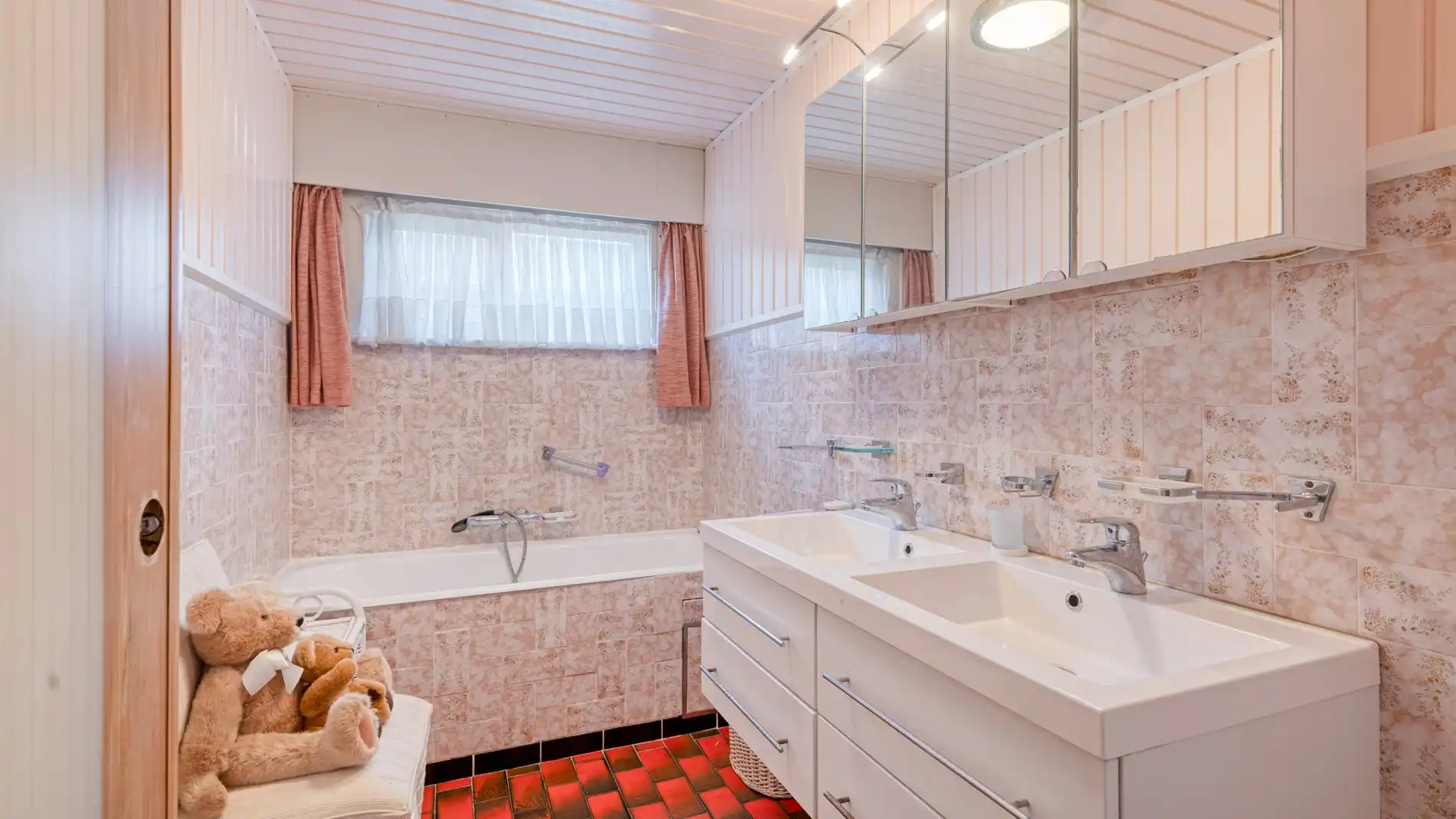 Vrijstaande woning met tuin te Langdorp foto 14