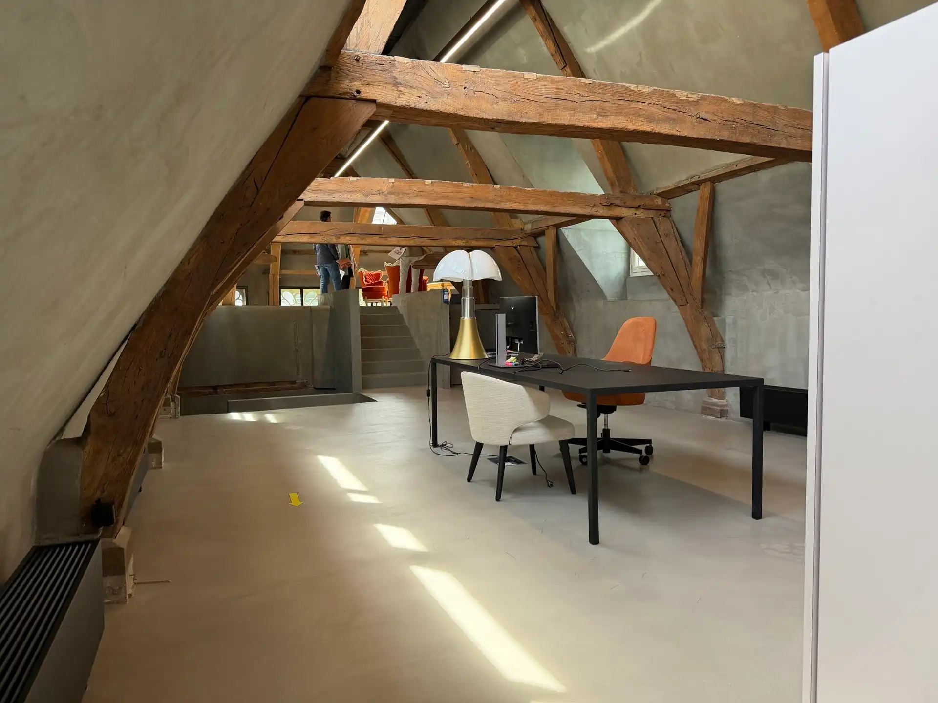 Kantoren te huur in het commerciële hart van Antwerpen. foto 10