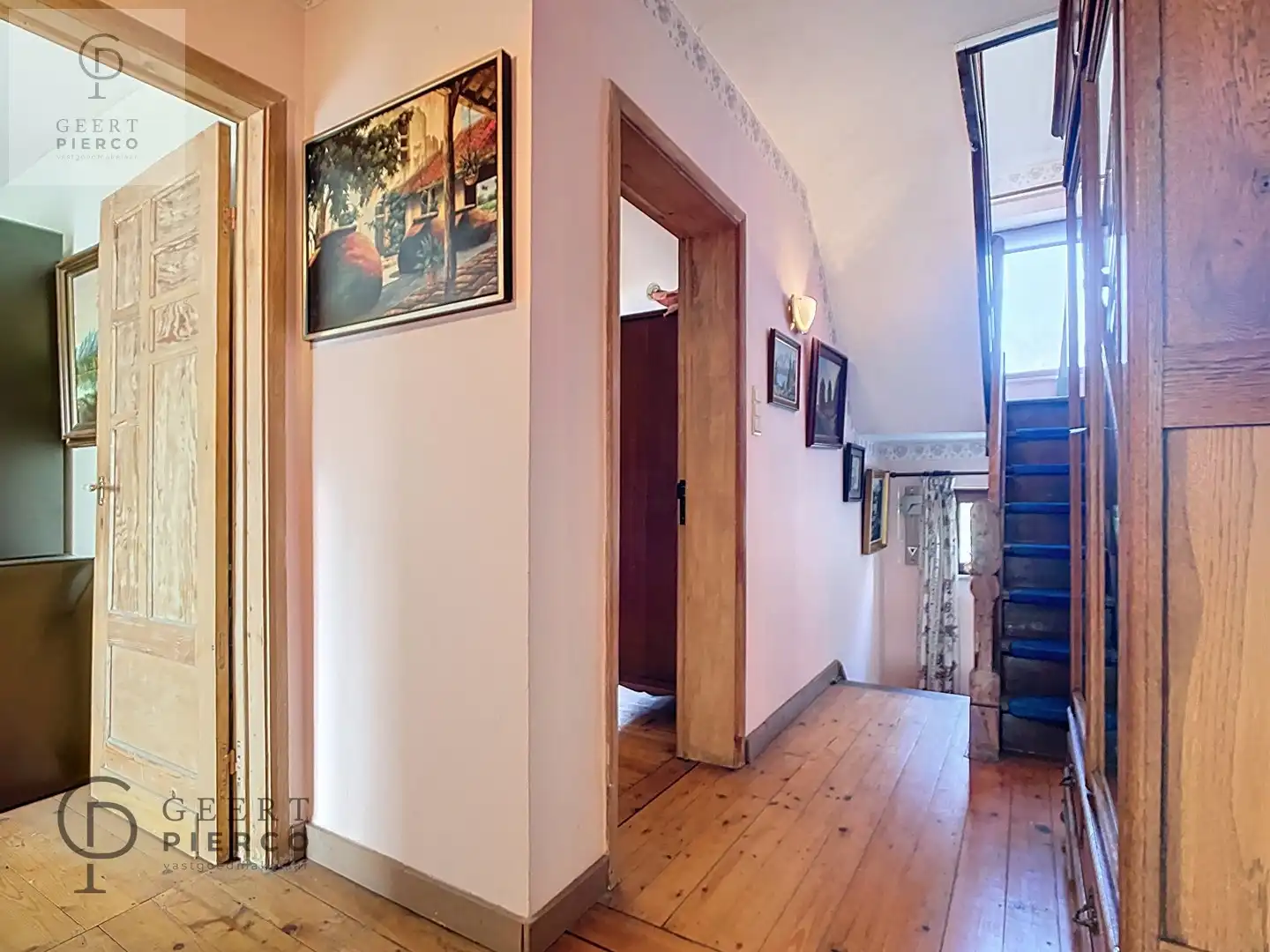 Toffe dorpswoning foto 6