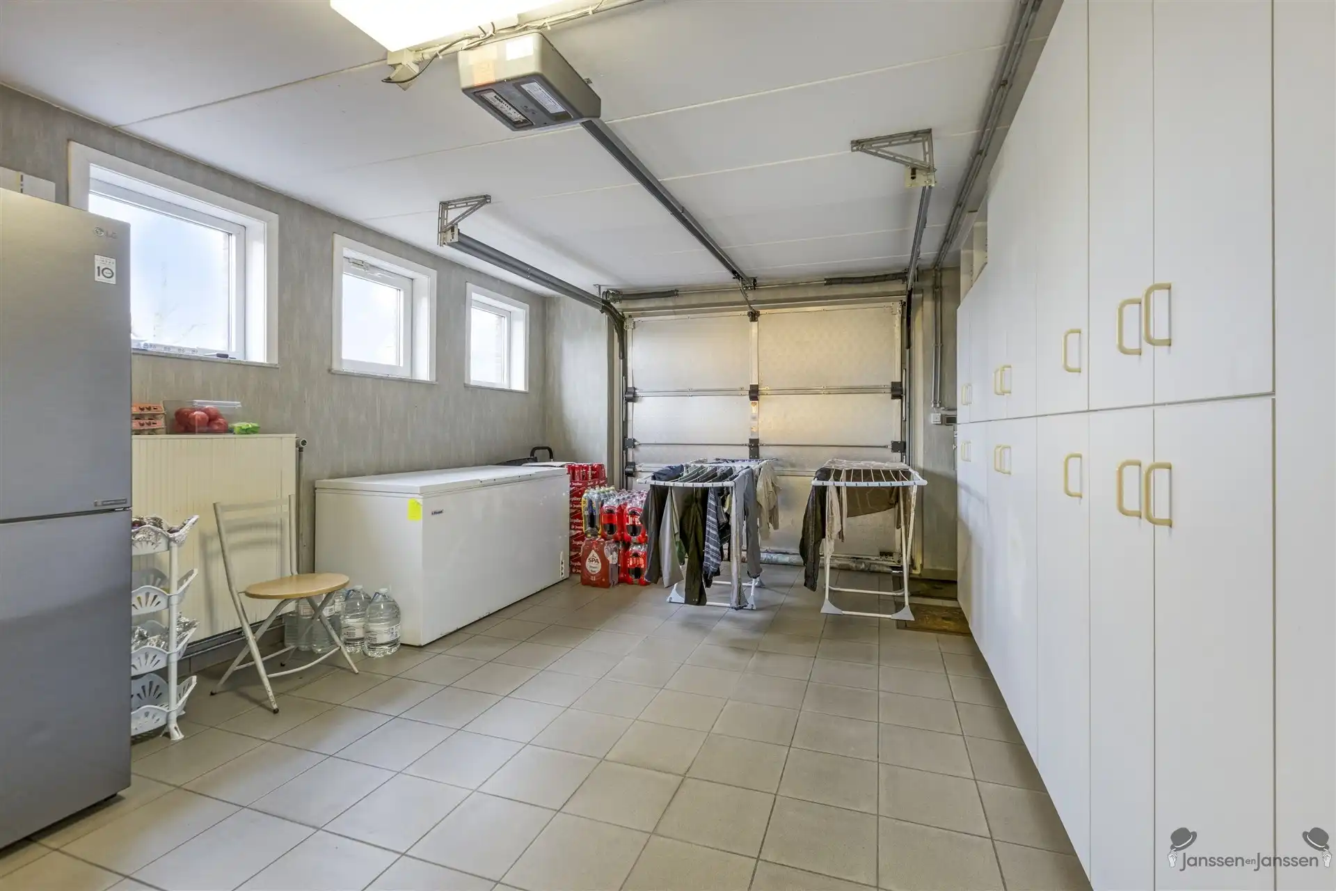 Ruime, goed onderhouden woning met prachtige tuin in Geel foto 23