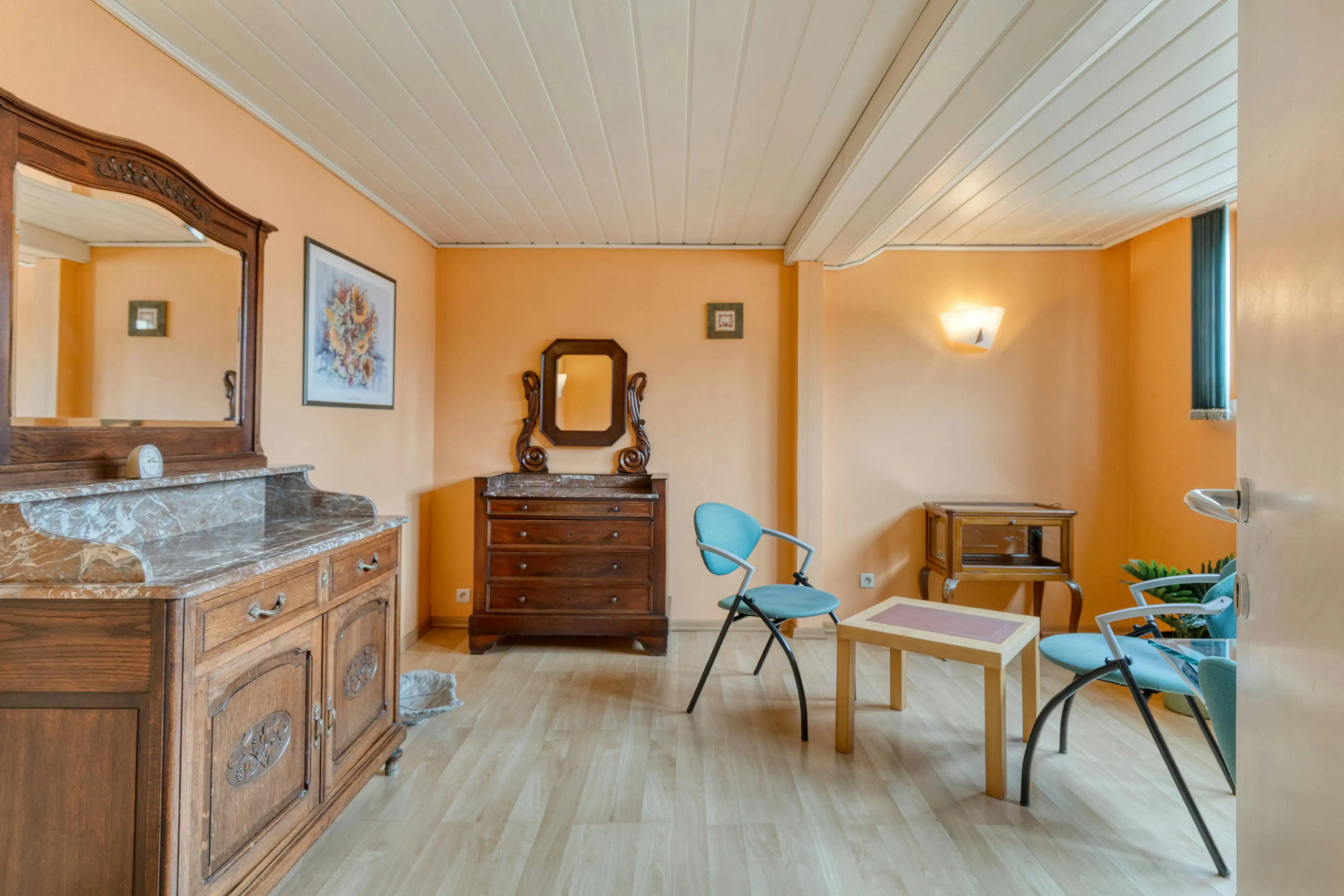 Halfopen woning te koop in doodlopende straat te St-Michiels foto 18