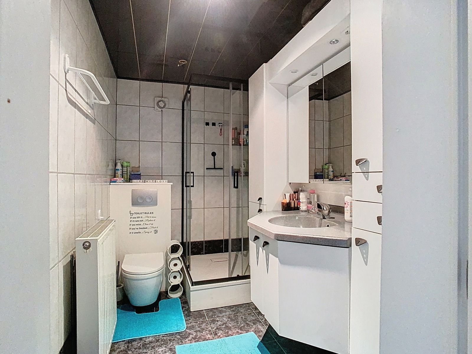 Zéér ruime gezinswoning met 6 SLPK én garage! foto 7