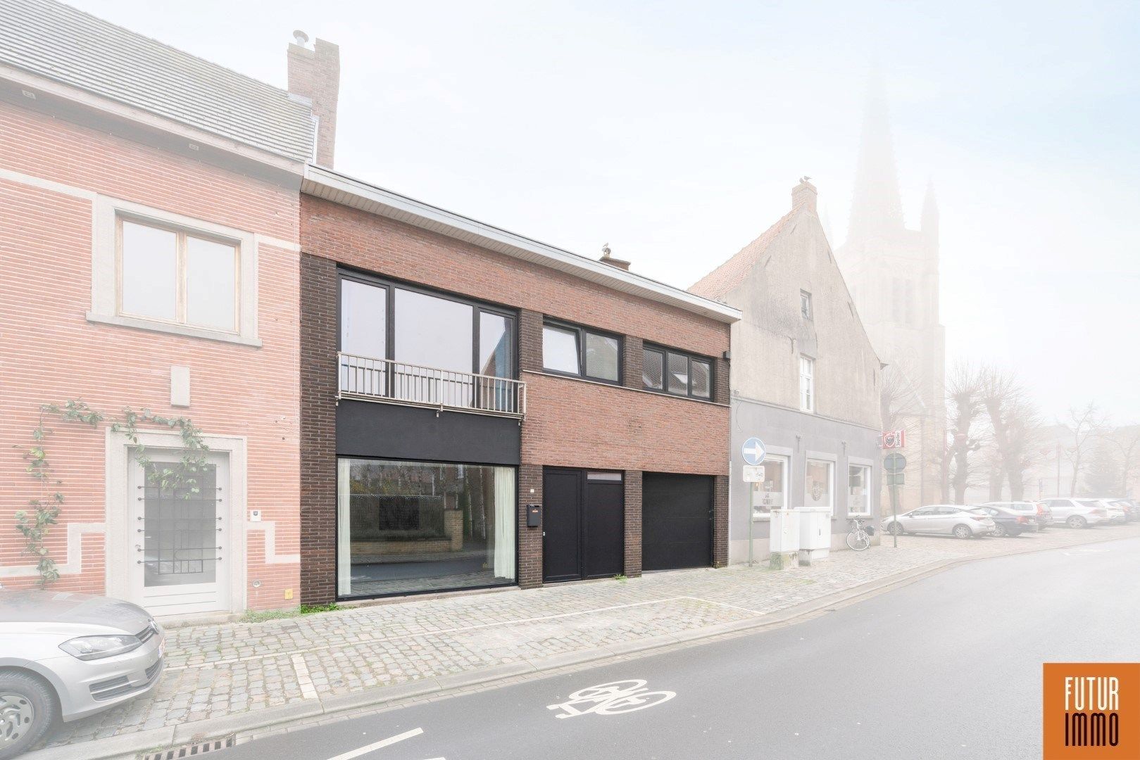 Woning met garage aan Kerkplein foto 18
