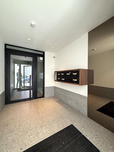 Recent gelijkvloers appartement met ruim terras en zicht op aangelegde binnentuin – topligging in Gent foto 15