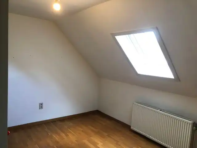 ALLEENSTAANDE WONING MET 3 SLAAPKAMERS foto 16