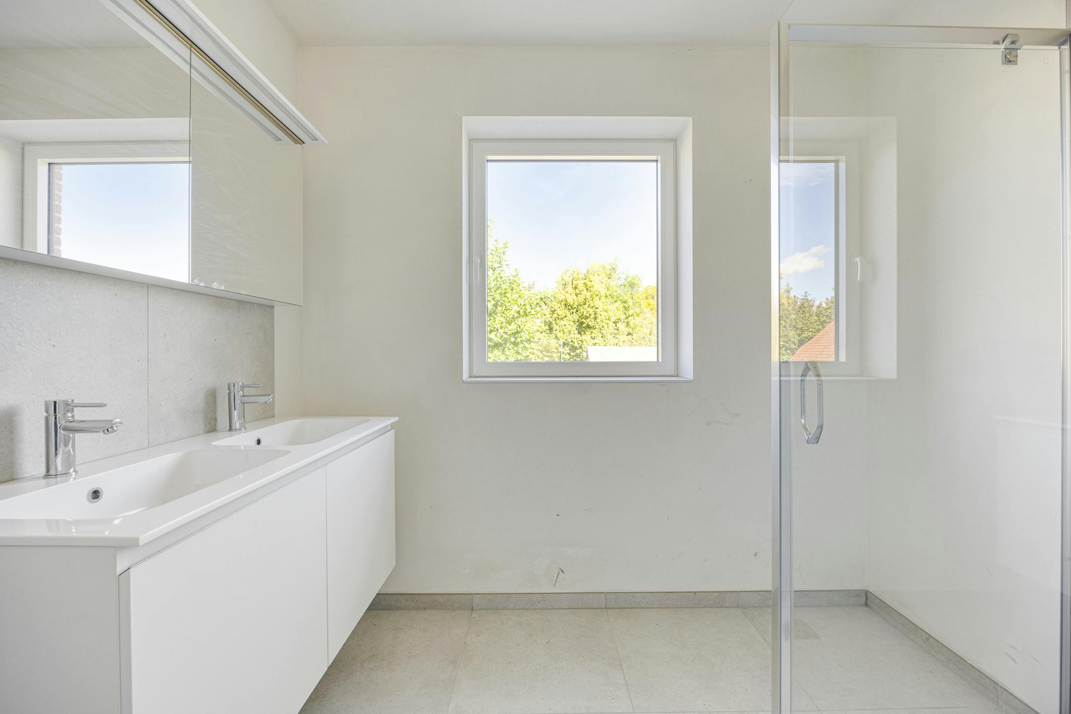 Afgewerkte nieuwbouwwoning te koop in Desselgem foto 13