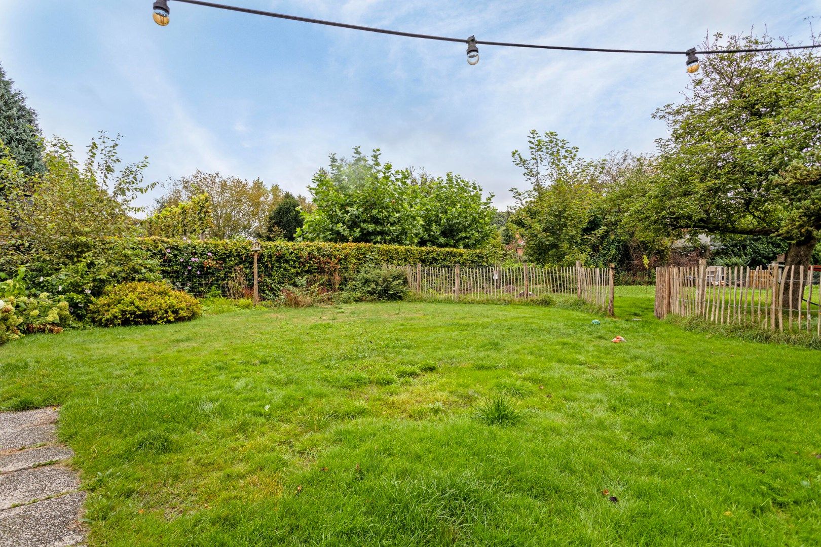 Ruim ingedeelde woning met veel mogelijkheden op een gunstige locatie in Ginderbuiten. foto 4