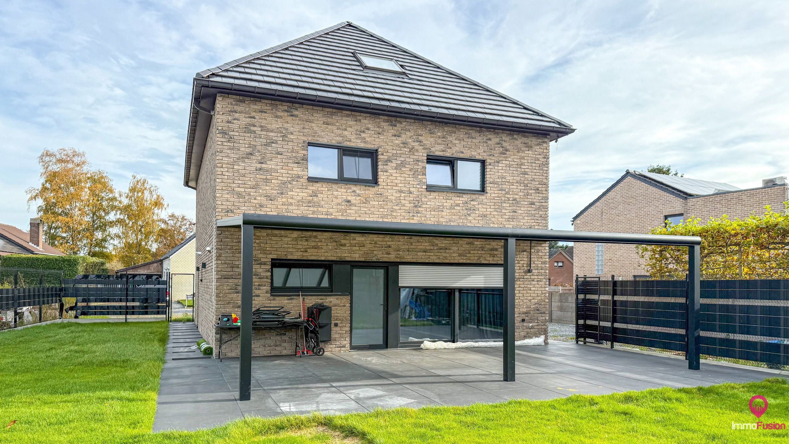 Instapklare, volledig gerenoveerde woning met 4 slaapkamers! foto 49