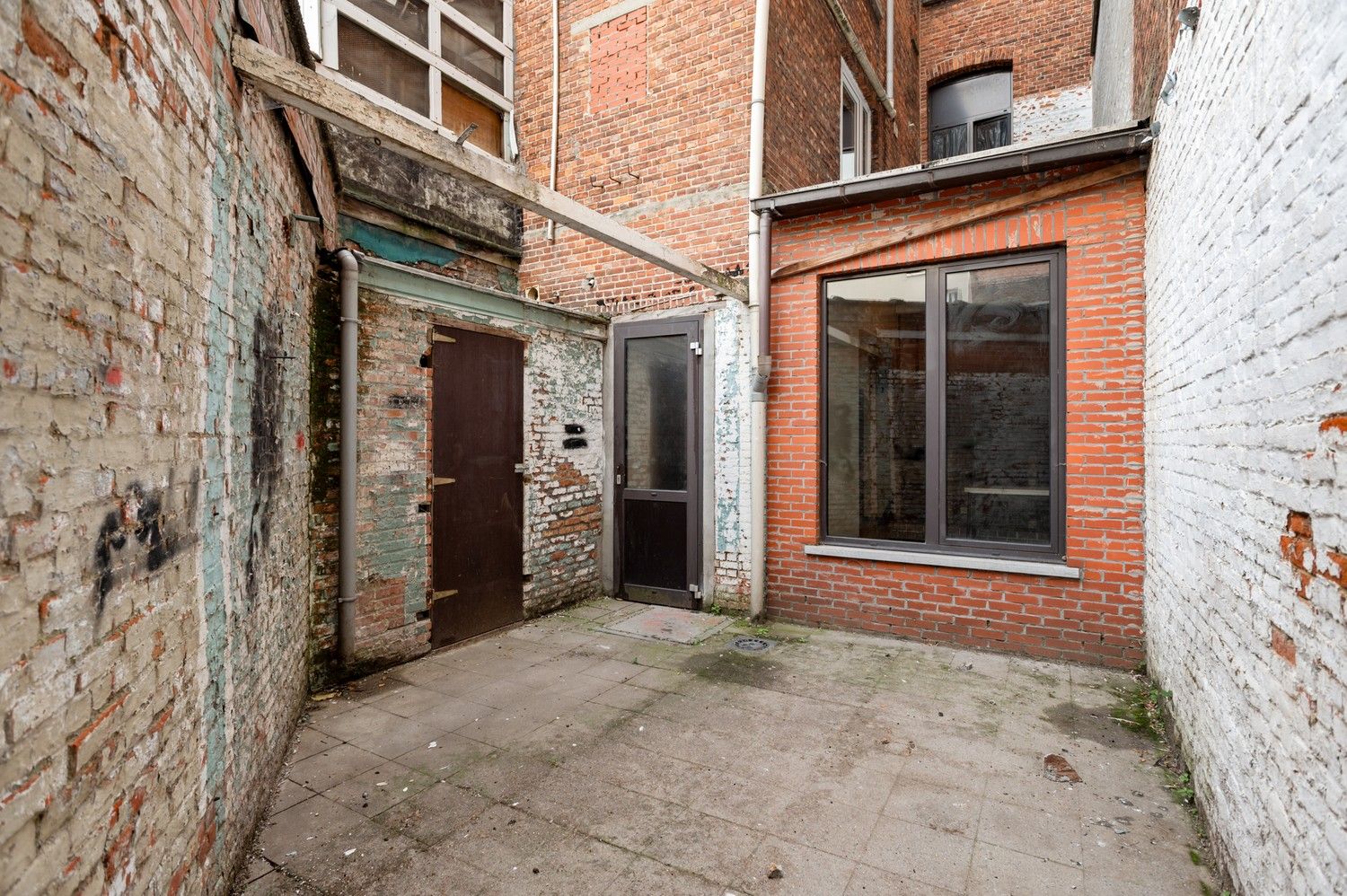 Interessante opbrengsteigendom met 6 woonunits op goede ligging te Antwerpen! foto 10