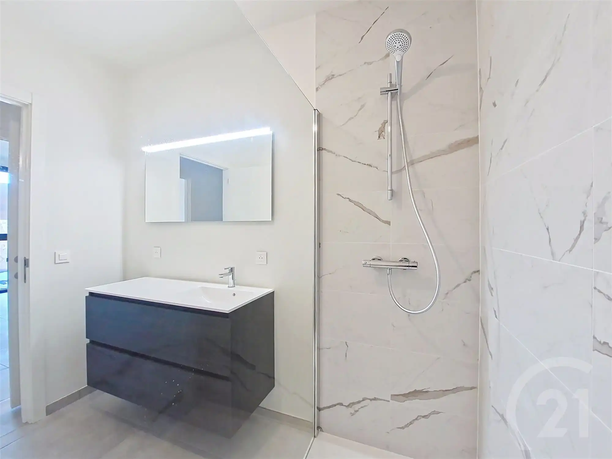 Appartement te huur in Rotselaar! foto 9