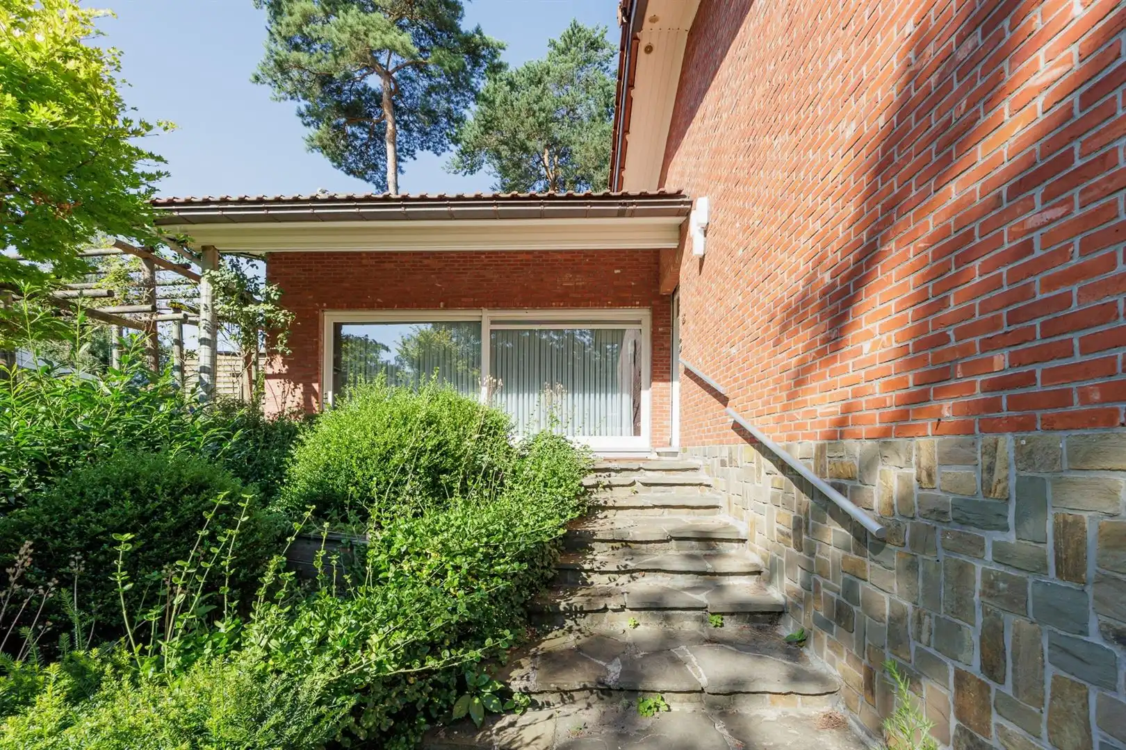 Vrijstaande woning met zuidwestgerichte tuin in groene woonwijk foto 26