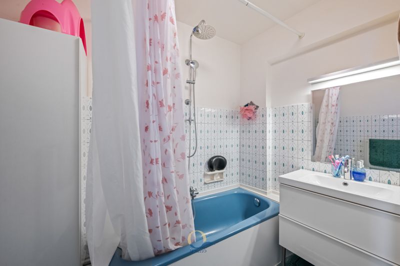 Res. West-End - Verzorgd en instapklaar 2 slaapkamer appartement gelegen kortbij de Visserskaai foto 11