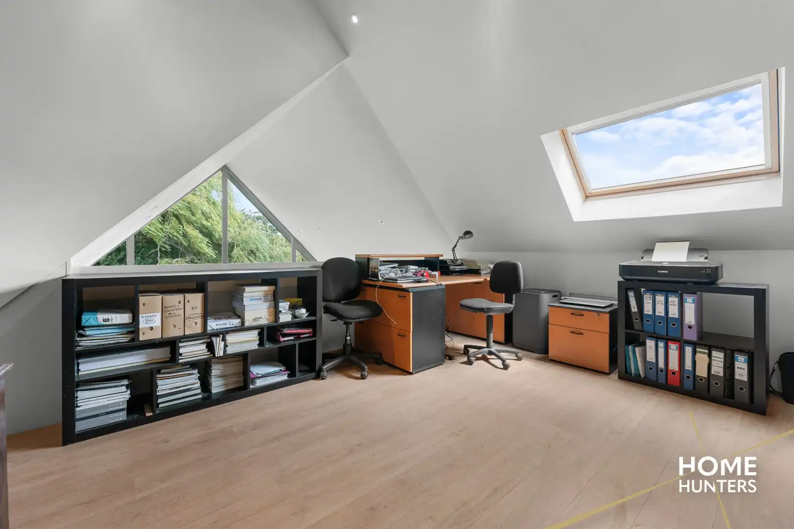 Instapklare exclusieve eigendom met historisch bijgebouw en hoogwaardige afwerking in een oase van rust en ruimte foto 9