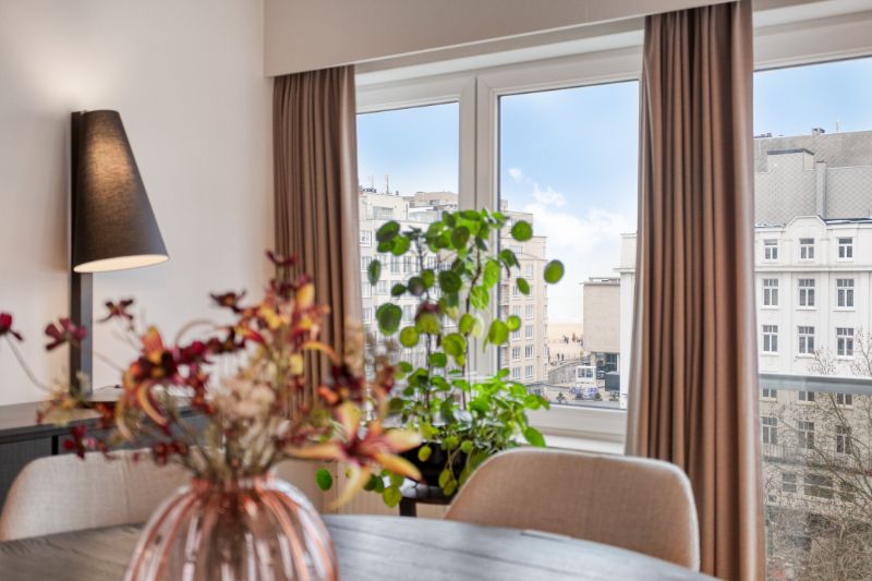 Stijlvol hoekappartement met zeezicht, licht en topligging in hartje Oostende foto 6
