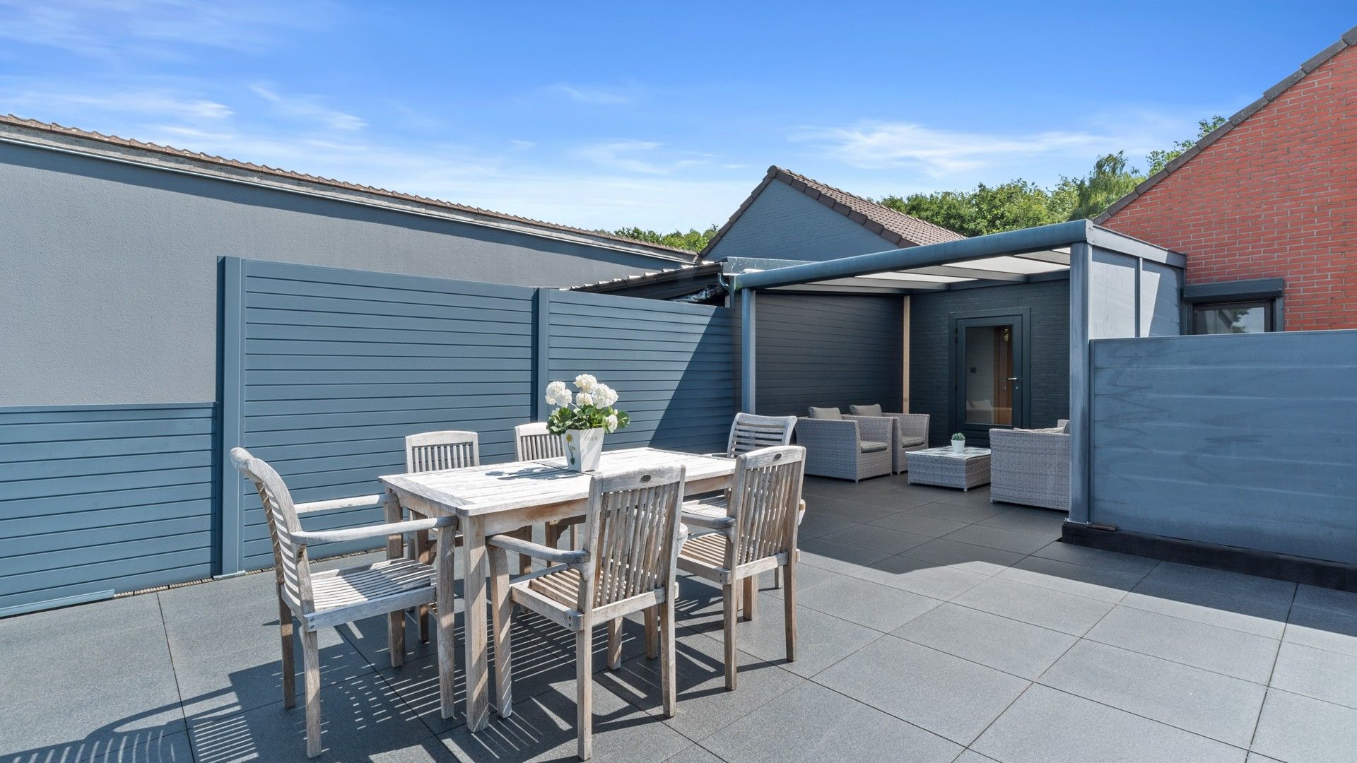 Bemeubeld app. met 2 slpkrs en riant terras van 70 m² foto 18