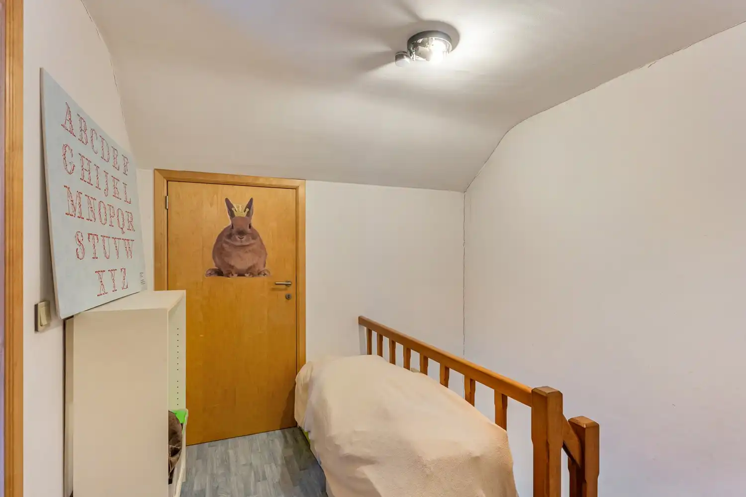 Goed gelegen en energiezuinige woning met 4 slaapkamers, een oprit met een garage en een tuin op de grens van Kessel-Lo en Holsbeek! foto 25