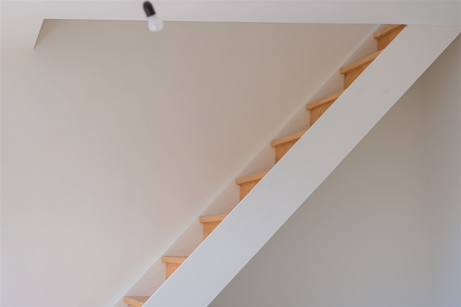 Instapklaar duplex-appartement te Oudenhove!  foto 6